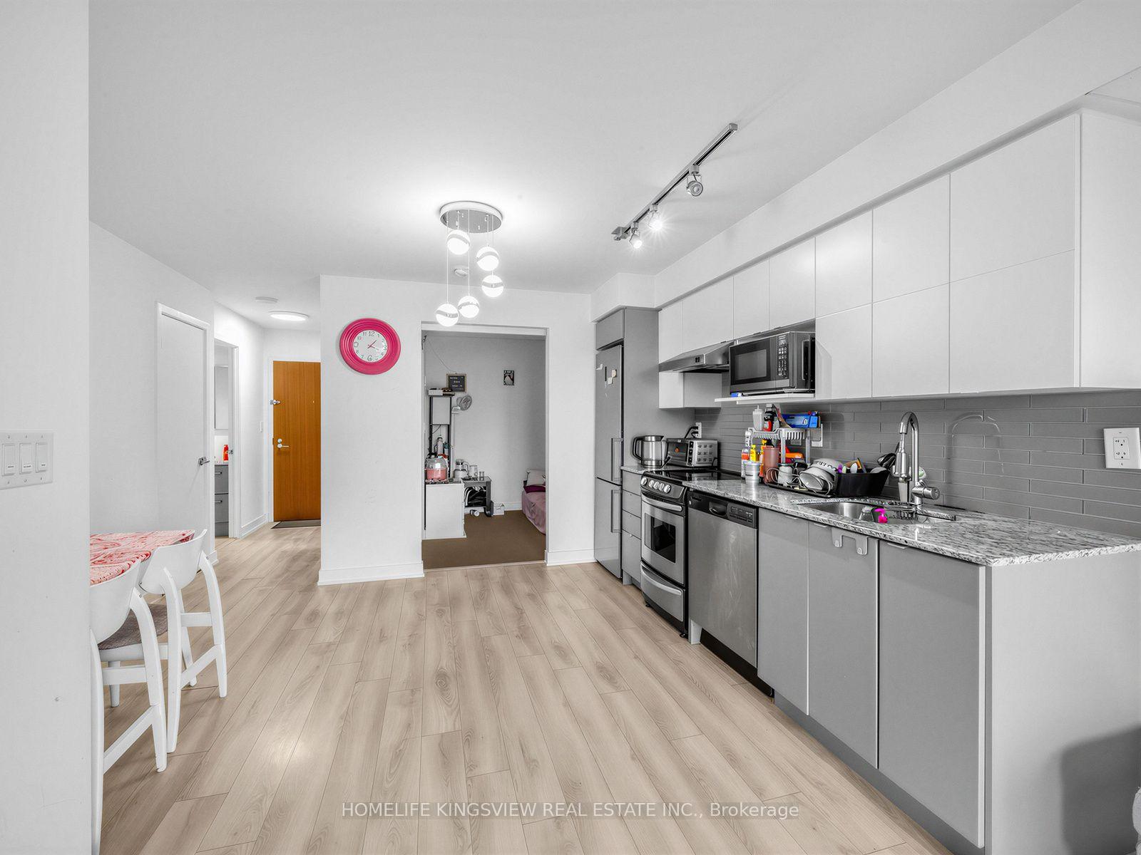 Photo 8 of Unit 311, 160 Flemington Road, North York, Yorkdale-Glen Park — HOMEH