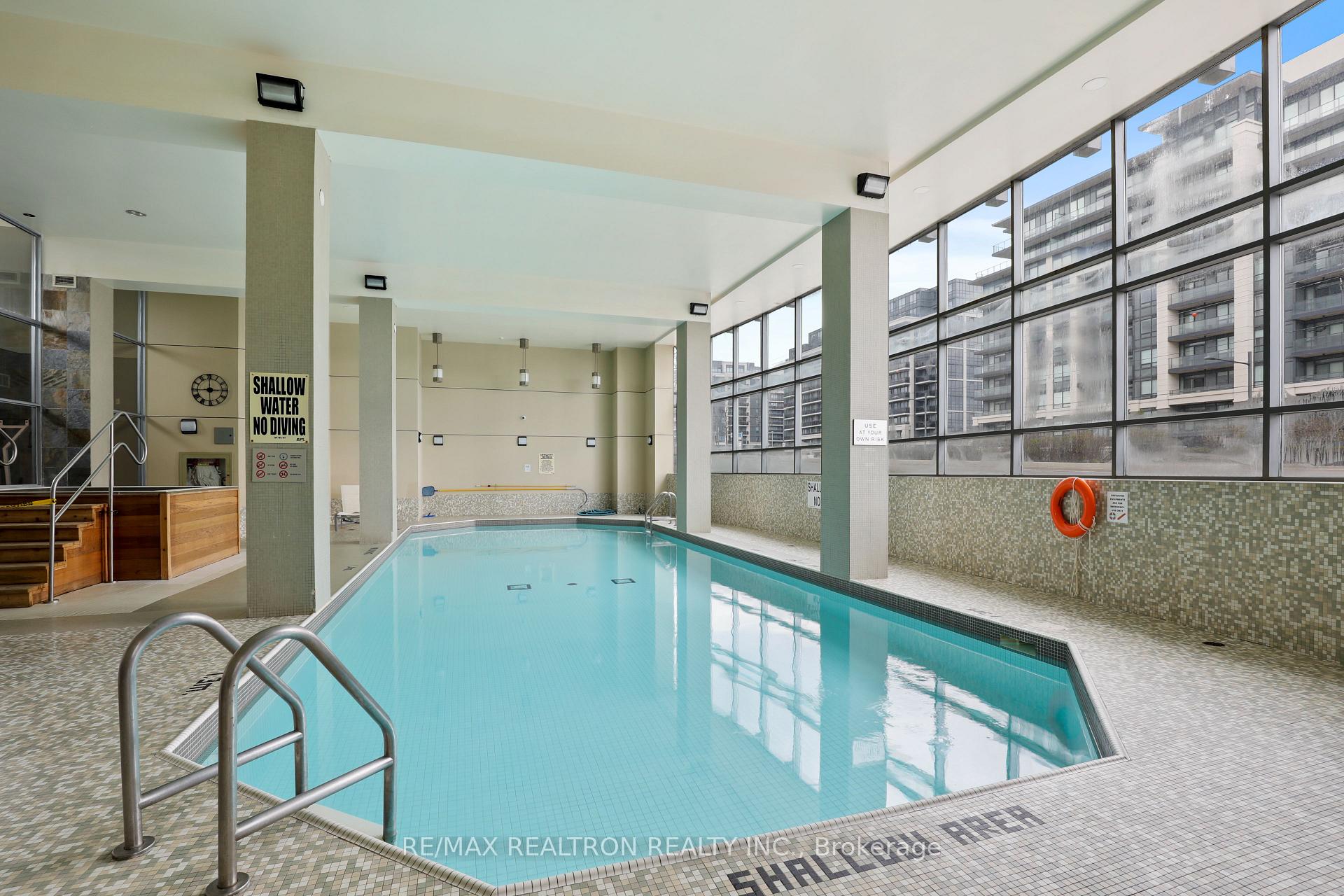 Photo 4 of Unit 112, 48 Suncrest Boulevard, Markham, Commerce Valley — HOMEH