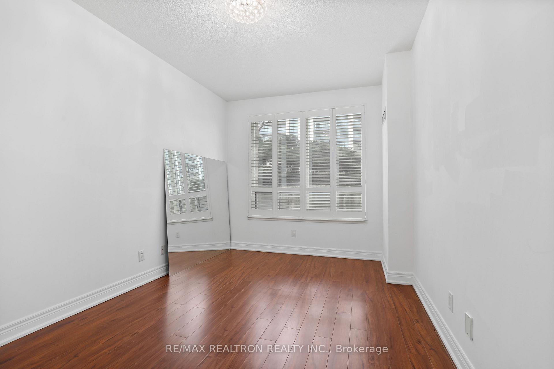 Photo 21 of Unit 112, 48 Suncrest Boulevard, Markham, Commerce Valley — HOMEH