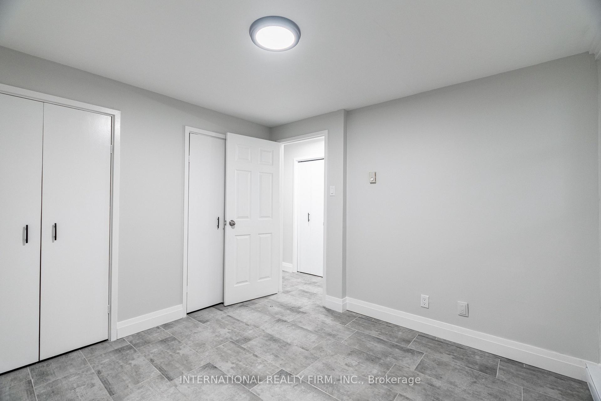 Photo 10 of Unit 2, 24 Brookside Street N, London, South F — HOMEH