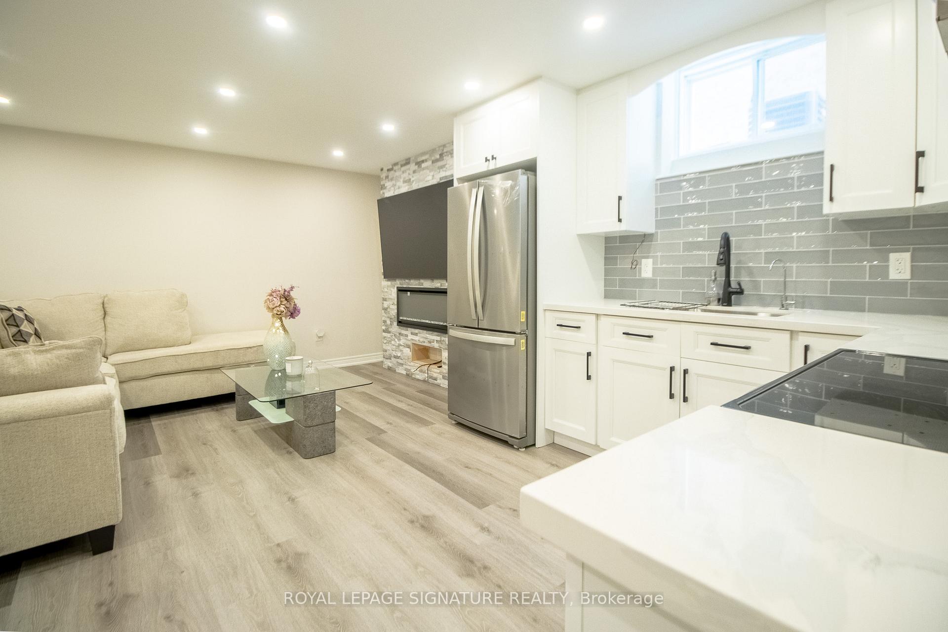 Photo 3 of Unit Bsmt, 48 Pietrowski Drive, Georgina, Keswick North — HOMEH