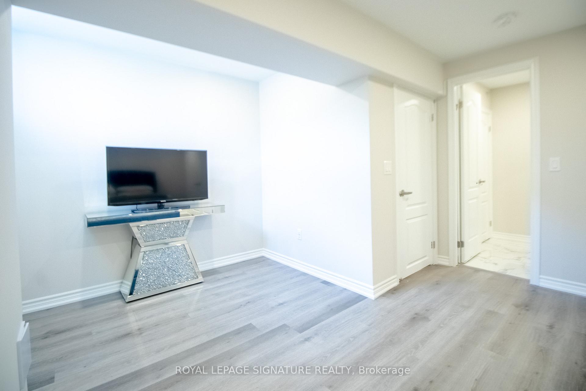 Photo 7 of Unit Bsmt, 48 Pietrowski Drive, Georgina, Keswick North — HOMEH