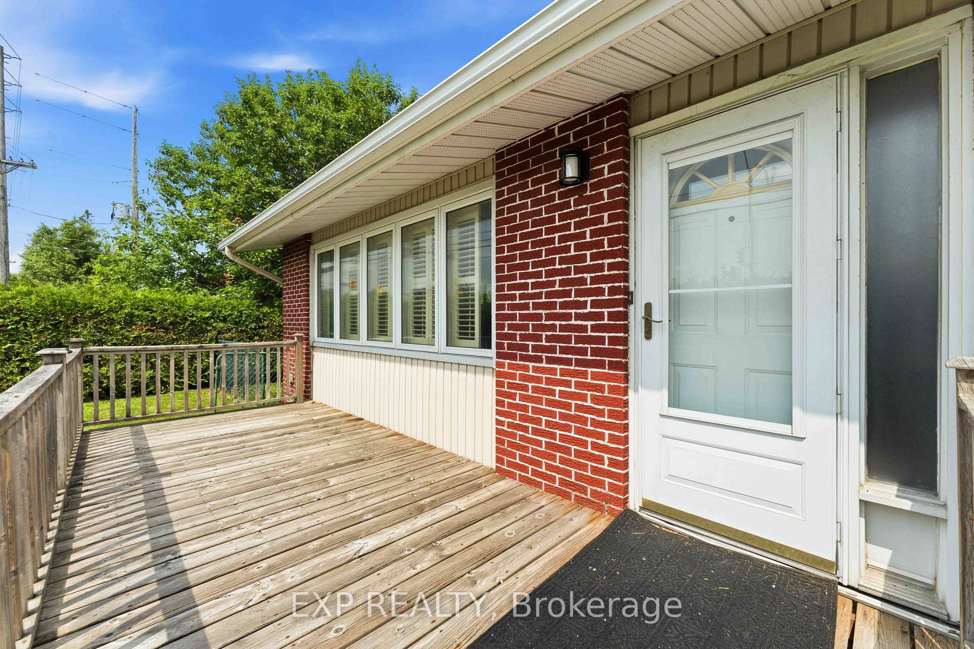 Photo 4 of 2473 Walkley Road, Ottawa, Hawthorne Meadows — HOMEH