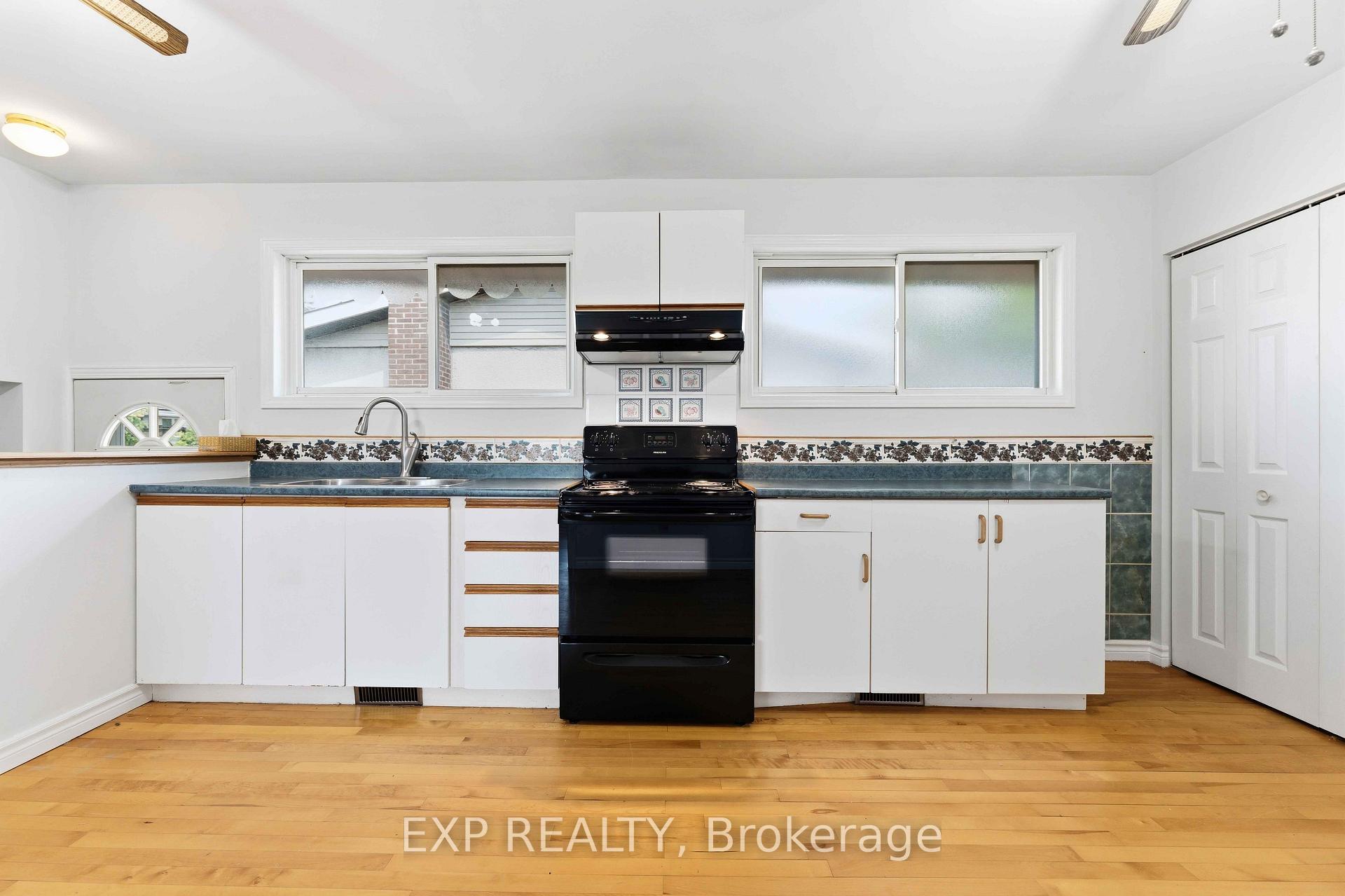 Photo 14 of 2473 Walkley Road, Ottawa, Hawthorne Meadows — HOMEH