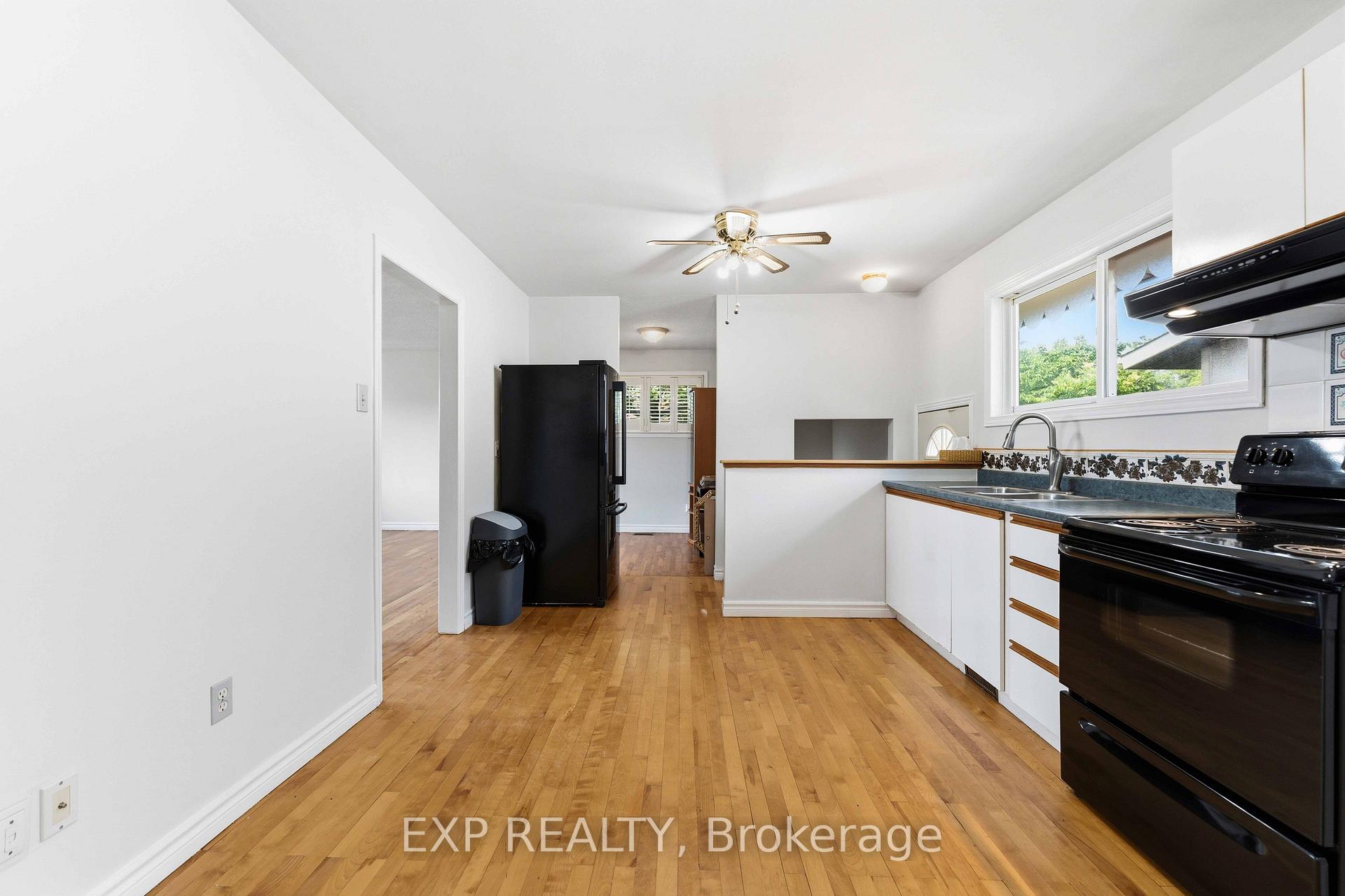 Photo 17 of 2473 Walkley Road, Ottawa, Hawthorne Meadows — HOMEH