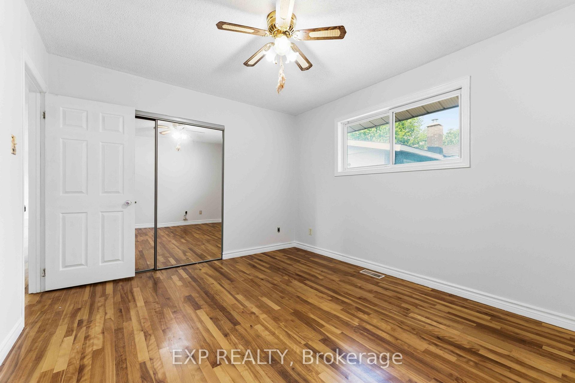 Photo 20 of 2473 Walkley Road, Ottawa, Hawthorne Meadows — HOMEH