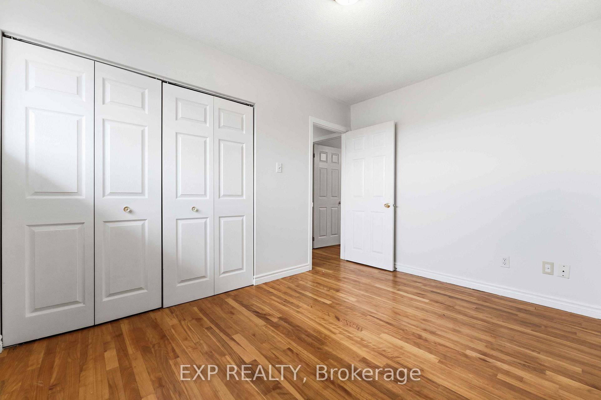 Photo 26 of 2473 Walkley Road, Ottawa, Hawthorne Meadows — HOMEH