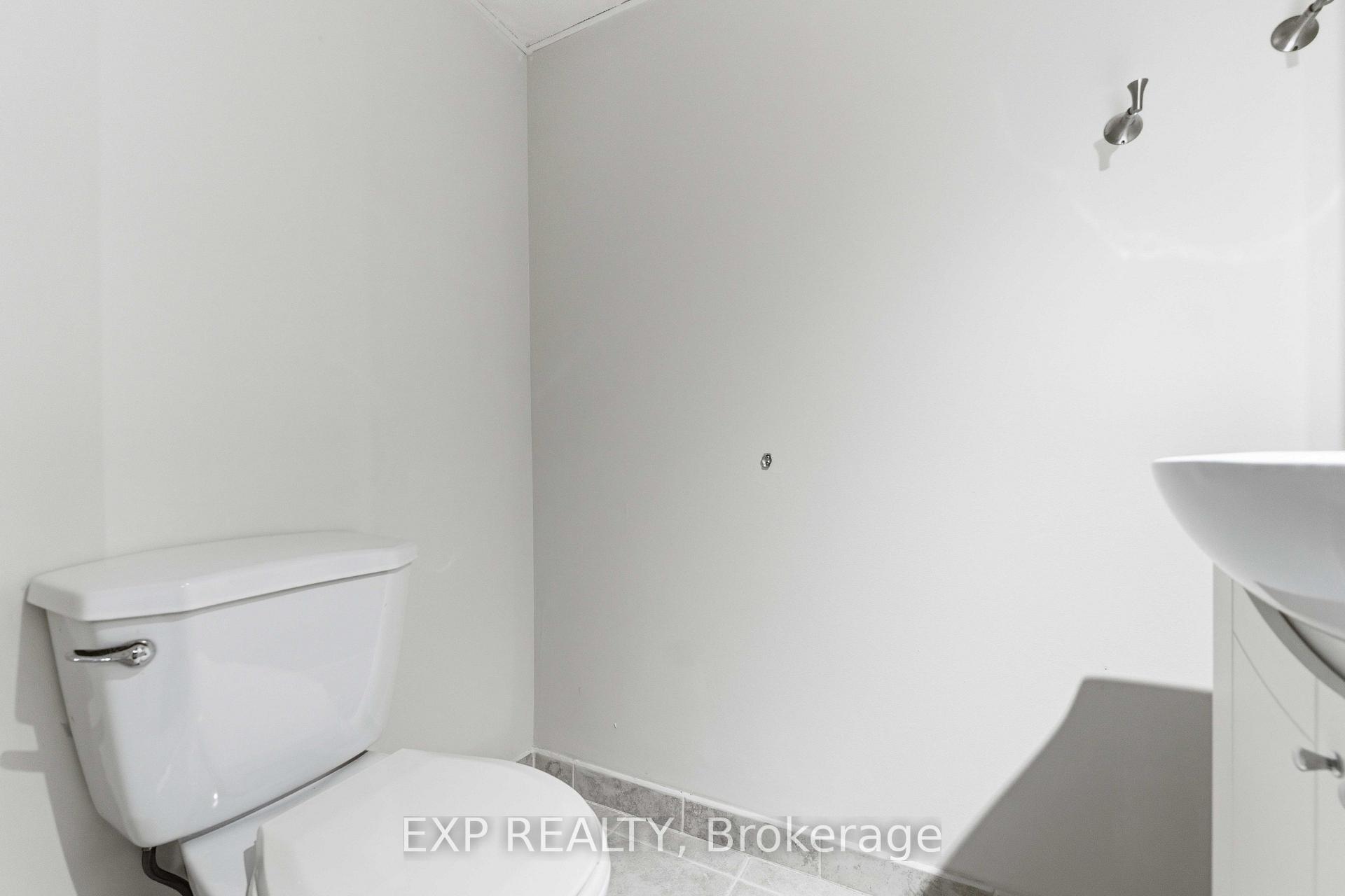 Photo 33 of 2473 Walkley Road, Ottawa, Hawthorne Meadows — HOMEH