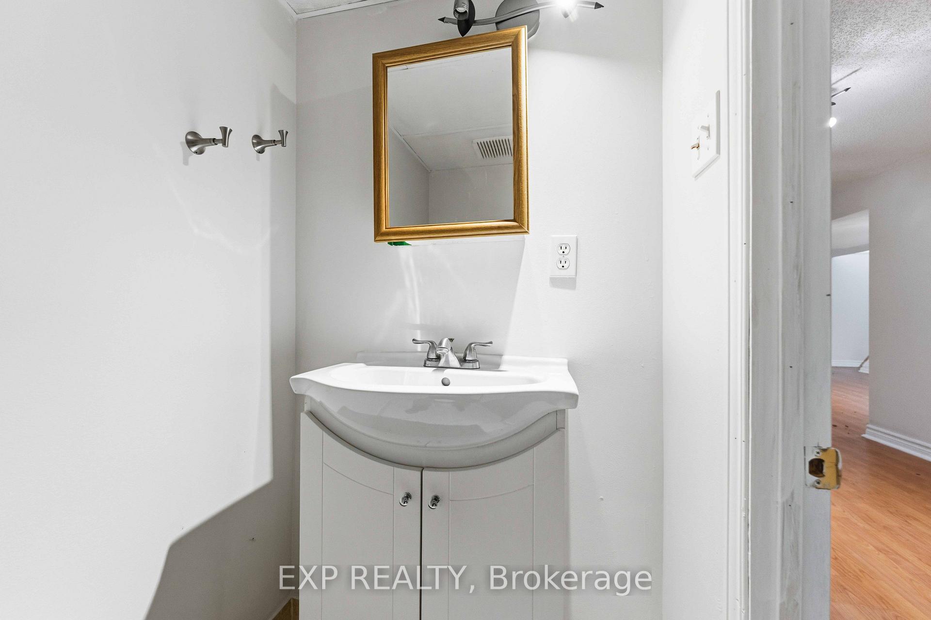 Photo 34 of 2473 Walkley Road, Ottawa, Hawthorne Meadows — HOMEH