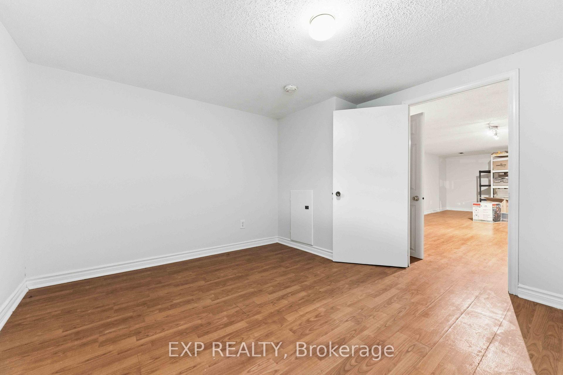 Photo 36 of 2473 Walkley Road, Ottawa, Hawthorne Meadows — HOMEH