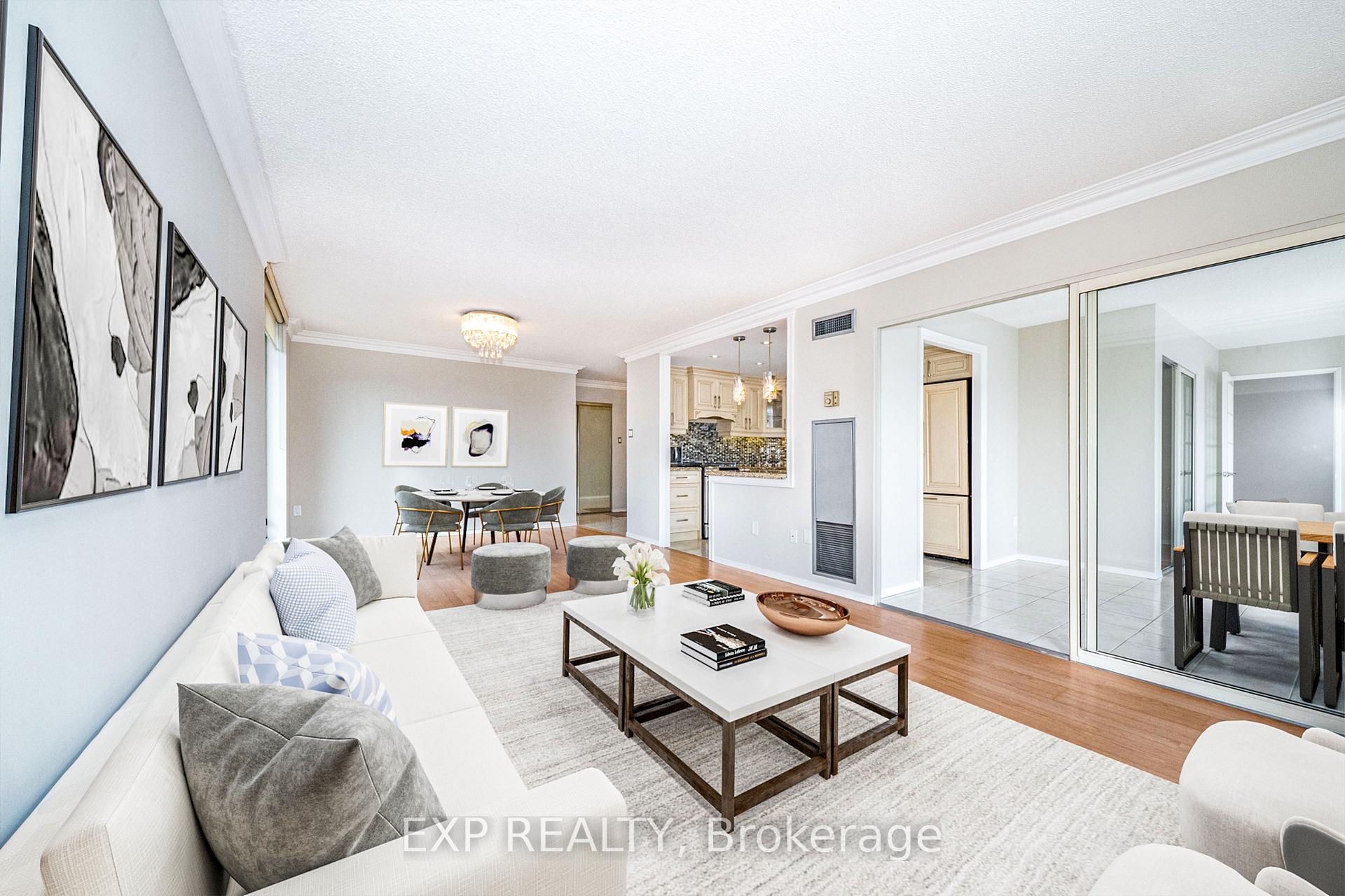Photo of Unit 404, 30 Harding Boulevard W