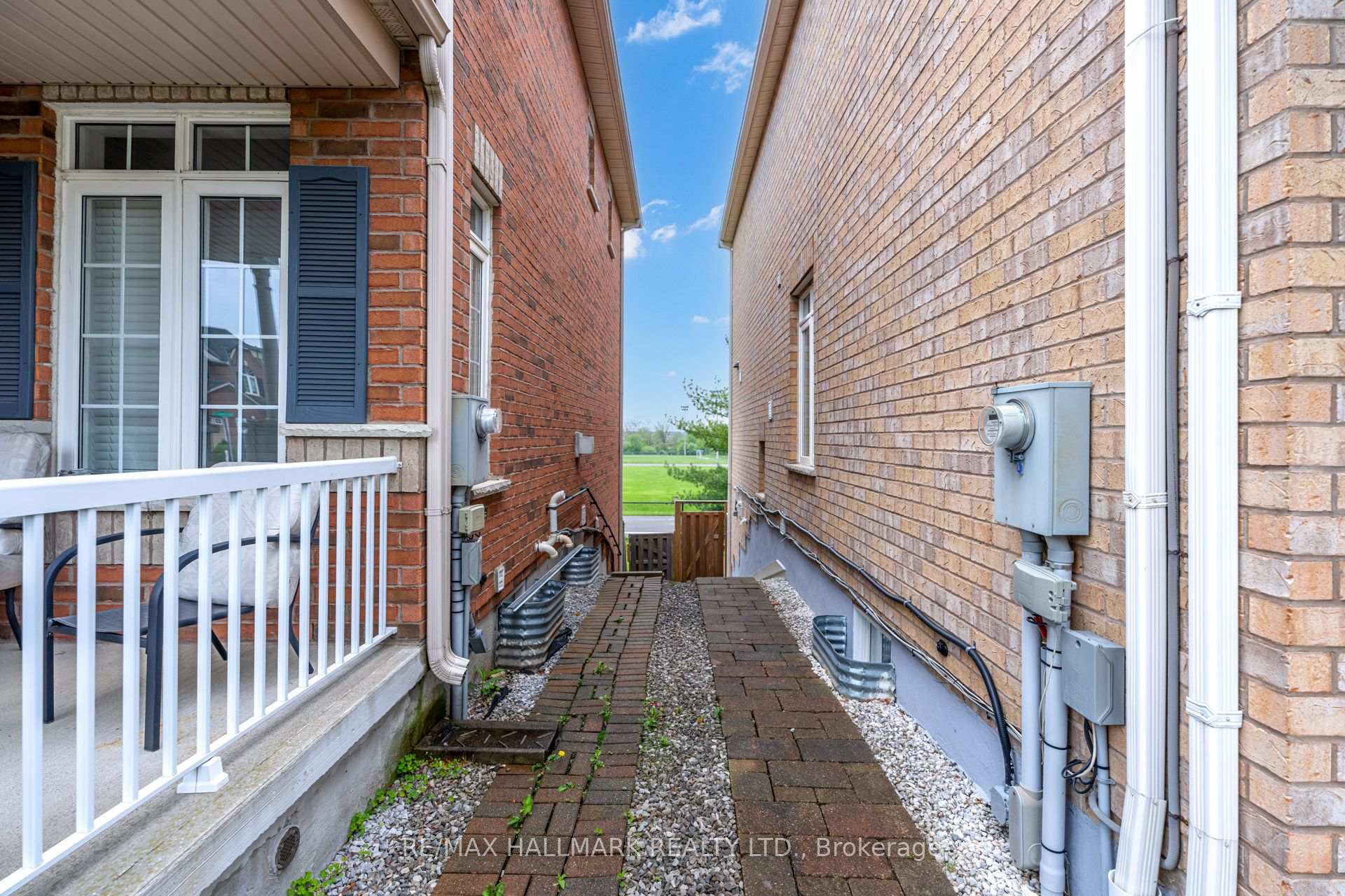 Photo 10 of Unit Bsmt, 97 Maple Ridge Crescent, Markham, Greensborough — HOMEH