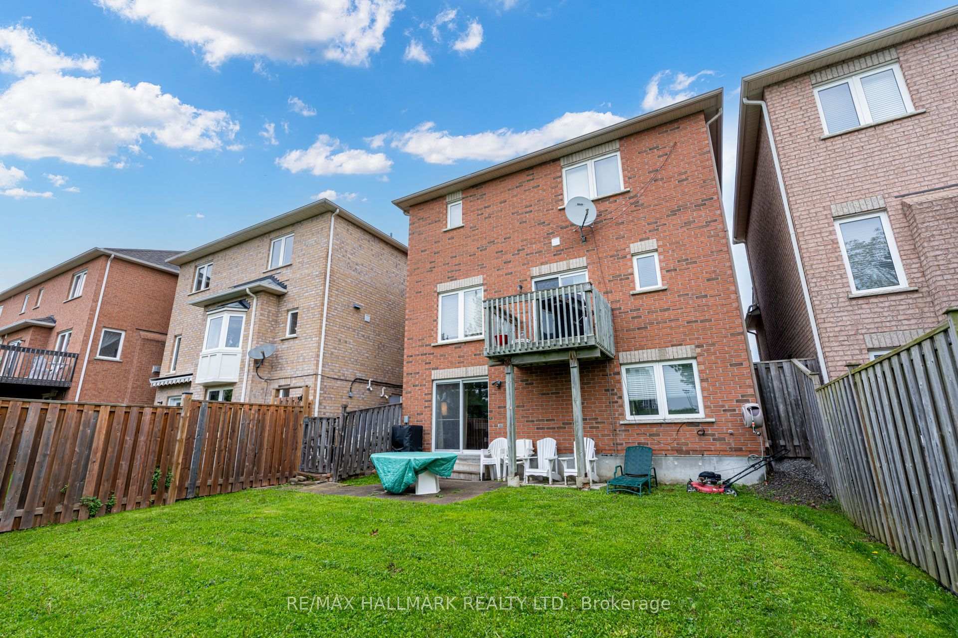 Photo 14 of Unit Bsmt, 97 Maple Ridge Crescent, Markham, Greensborough — HOMEH