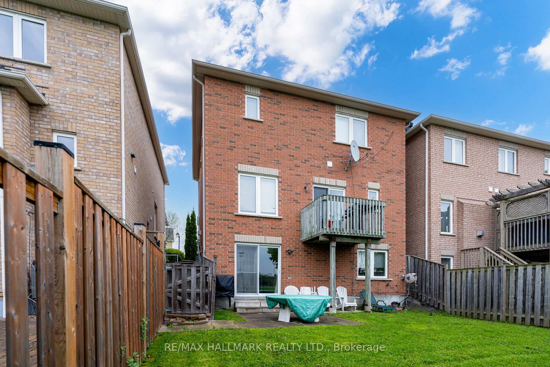 Photo 18 of Unit Bsmt, 97 Maple Ridge Crescent, Markham, Greensborough — HOMEH