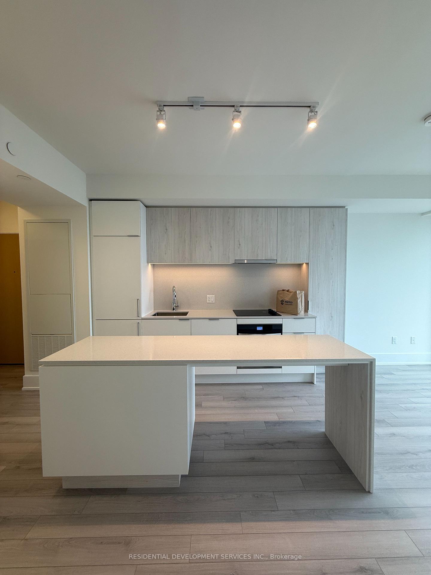 Photo 3 of Unit 4604, 89 Church Street, Toronto, Church-Yonge Corridor — HOMEH
