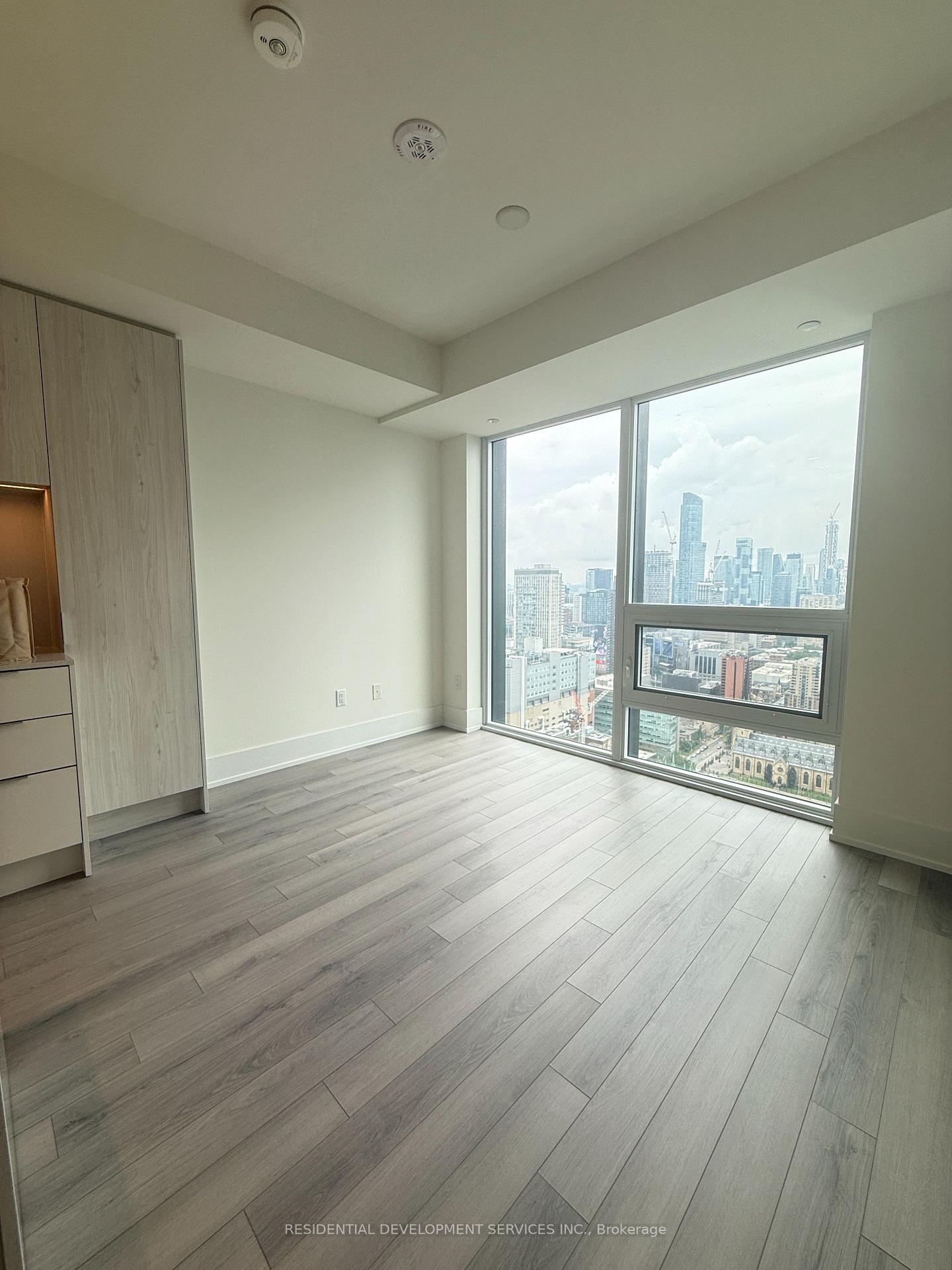 Photo 5 of Unit 4604, 89 Church Street, Toronto, Church-Yonge Corridor — HOMEH