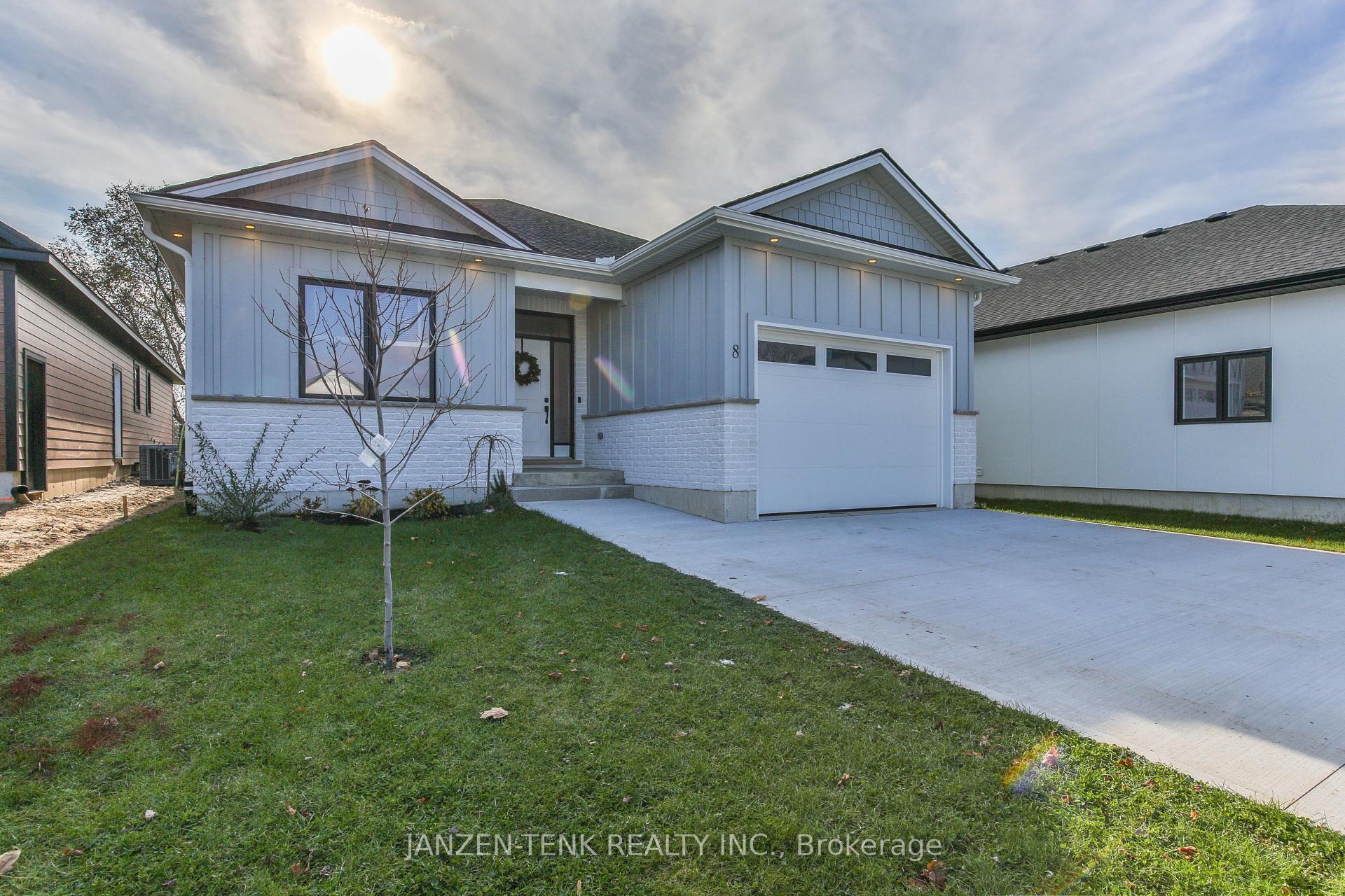 Photo 5 of 8 Charles Court, Bayham, Port Burwell — HOMEH