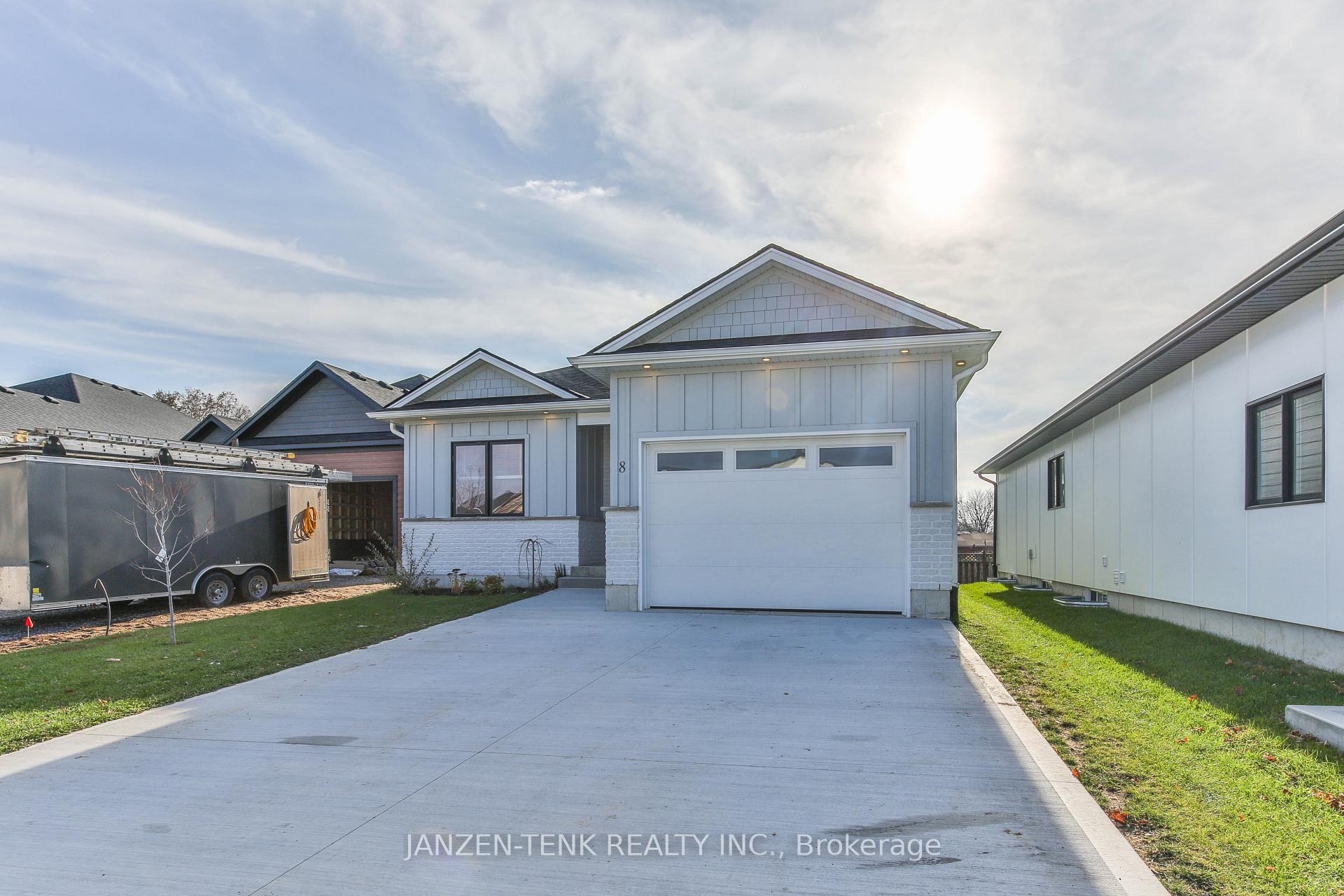 Photo 6 of 8 Charles Court, Bayham, Port Burwell — HOMEH