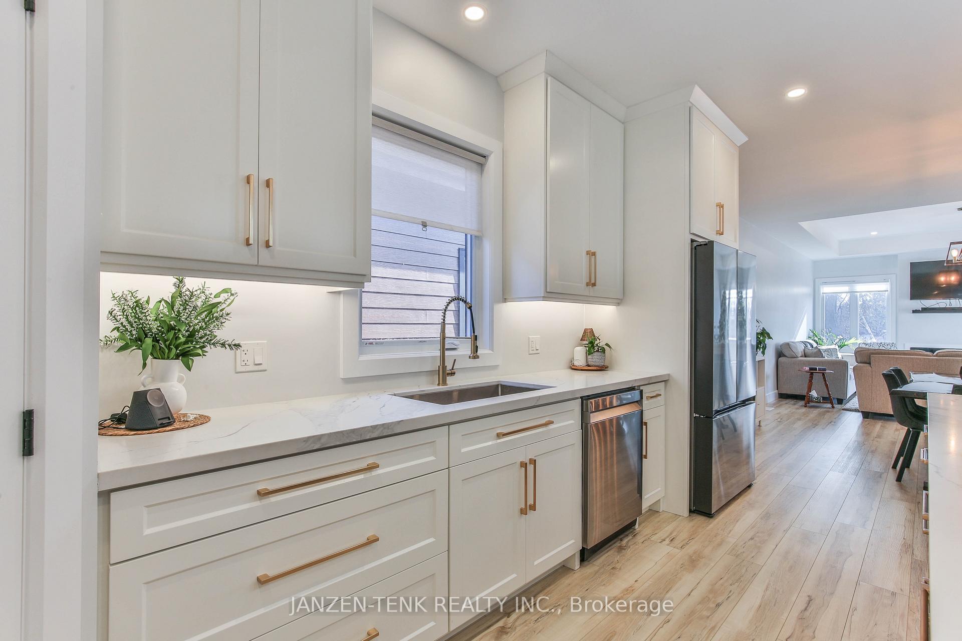 Photo 15 of 8 Charles Court, Bayham, Port Burwell — HOMEH
