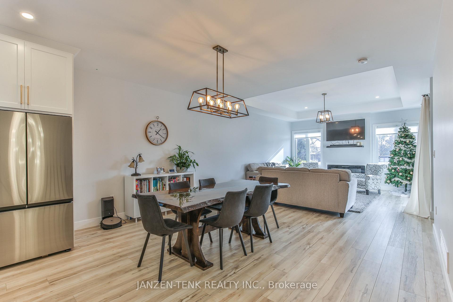 Photo 19 of 8 Charles Court, Bayham, Port Burwell — HOMEH