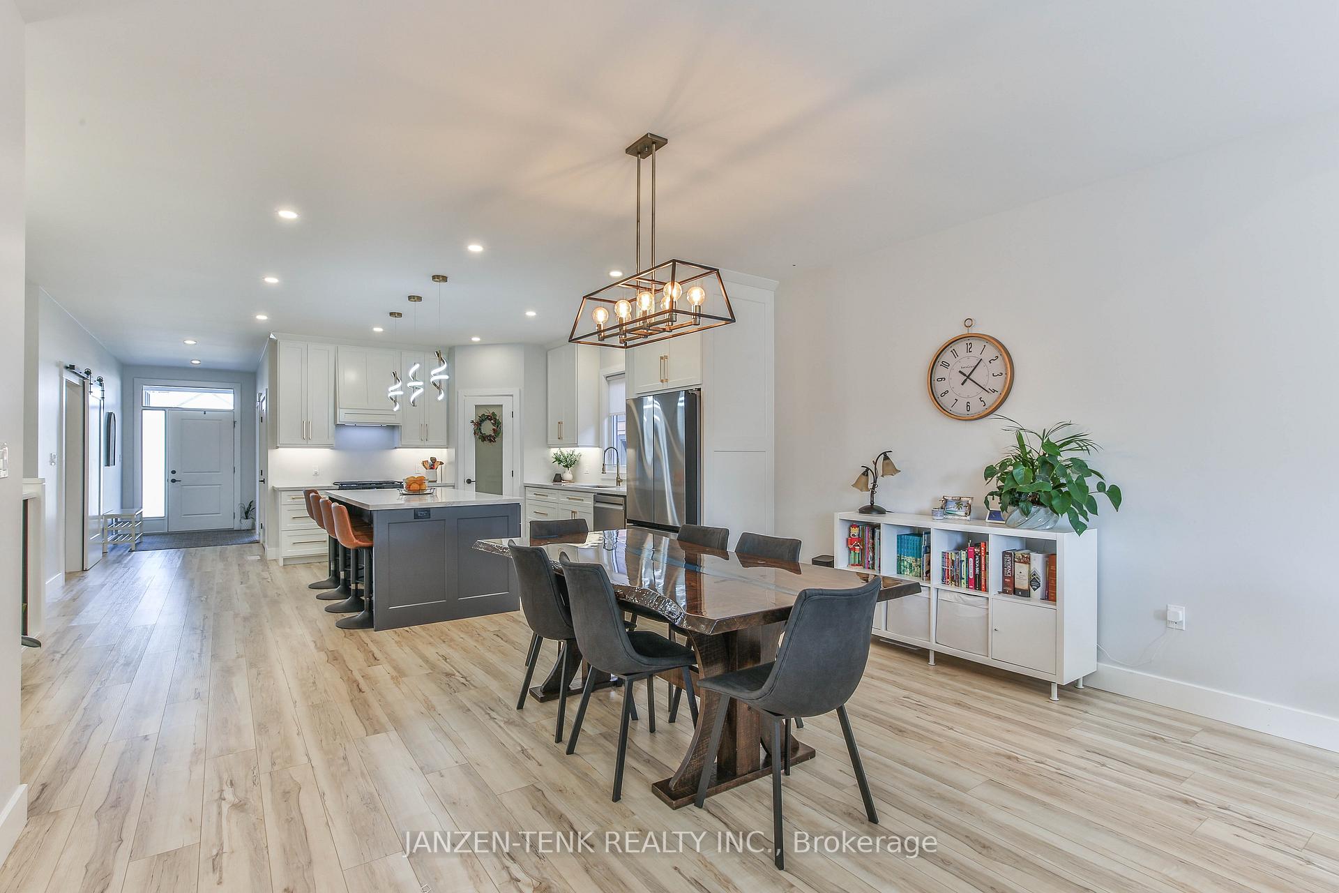 Photo 20 of 8 Charles Court, Bayham, Port Burwell — HOMEH