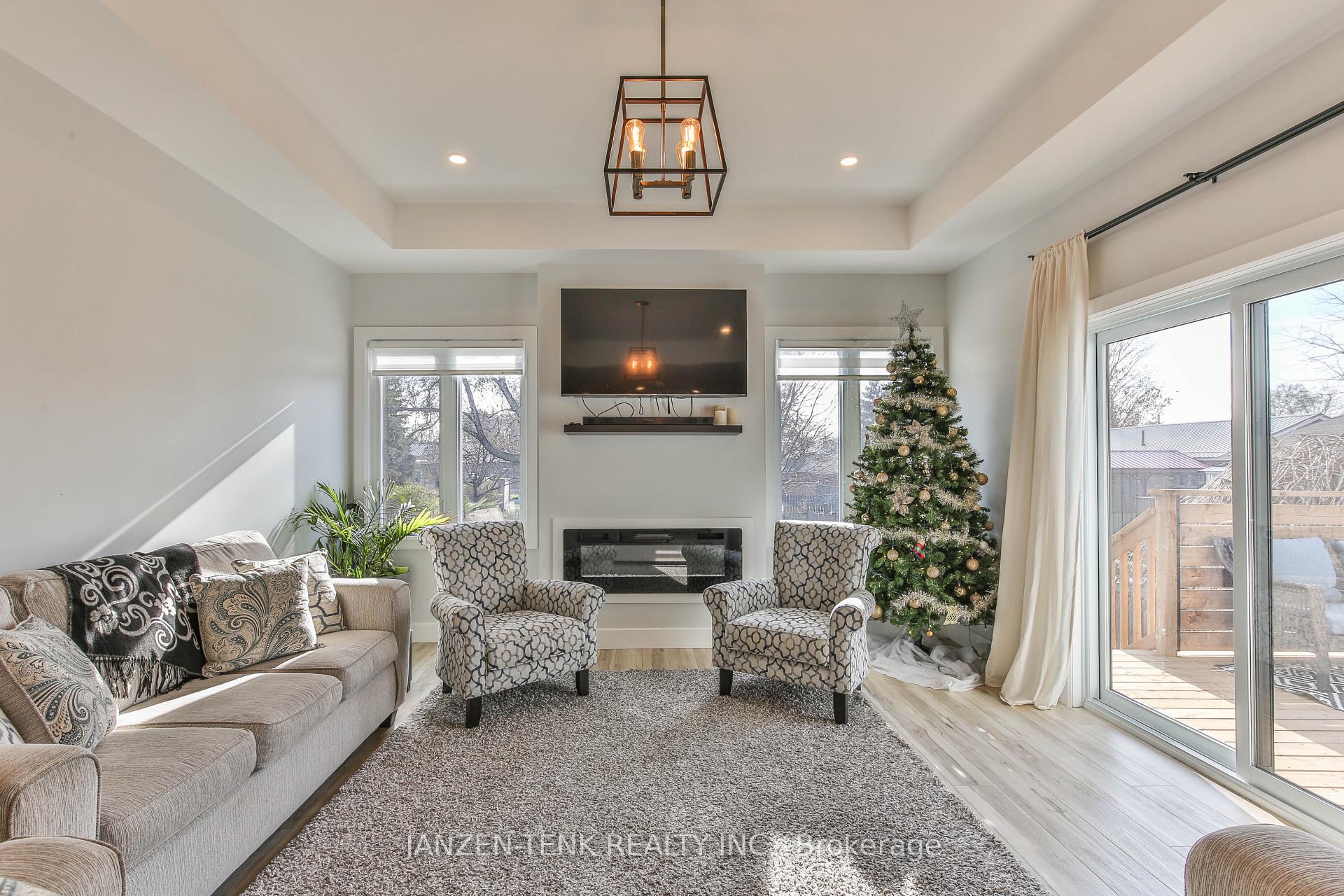 Photo 23 of 8 Charles Court, Bayham, Port Burwell — HOMEH