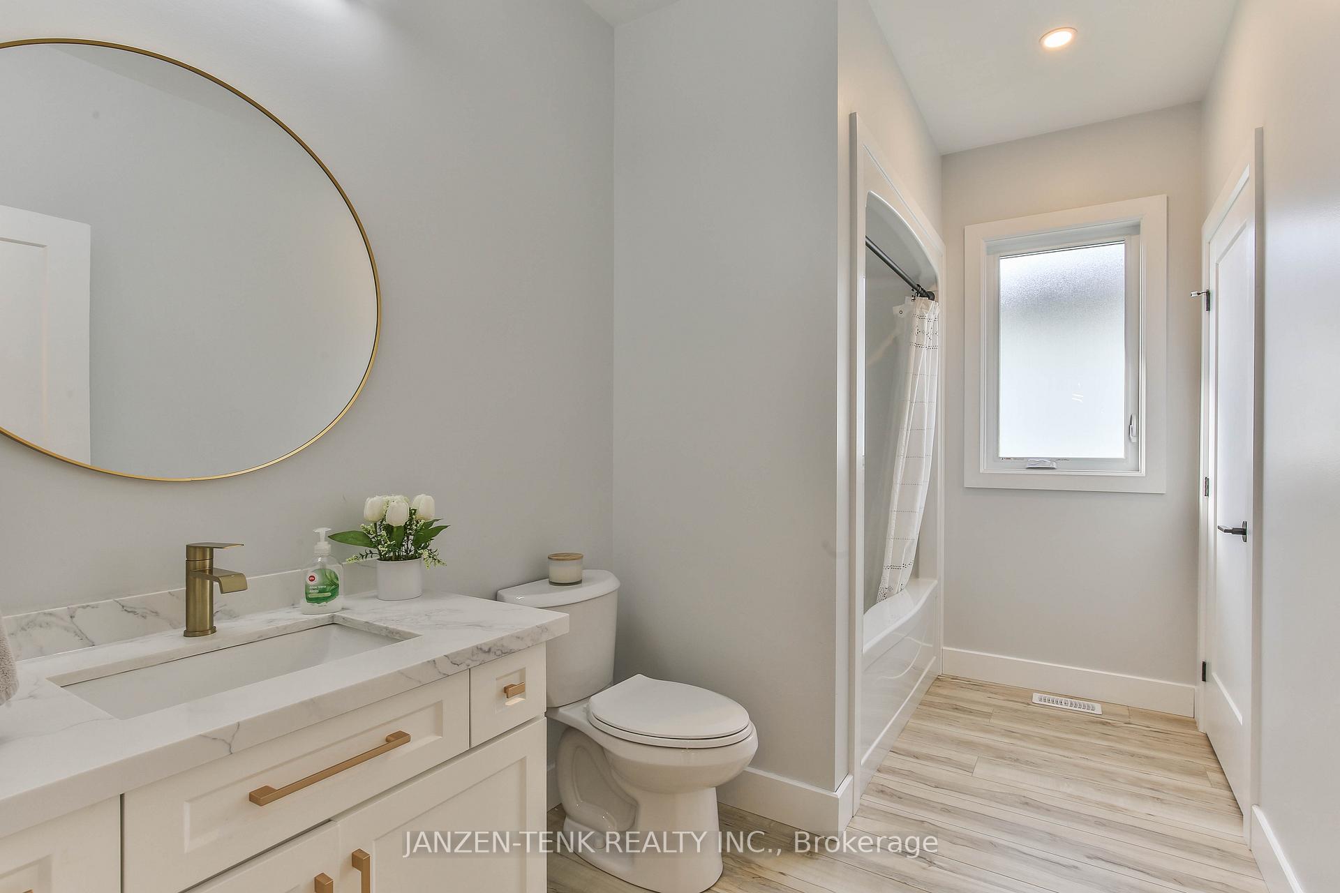 Photo 32 of 8 Charles Court, Bayham, Port Burwell — HOMEH