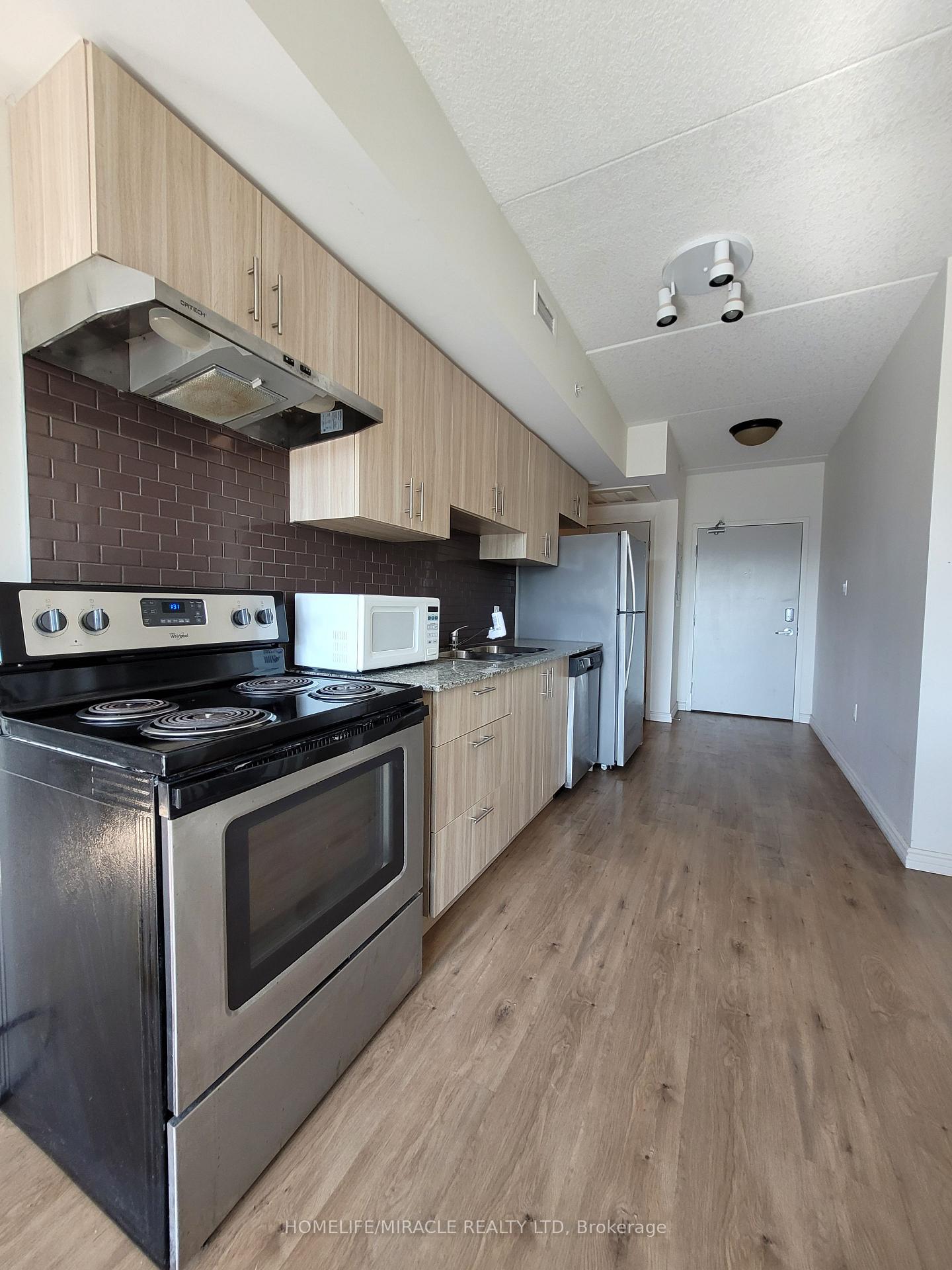 Photo 5 of Unit G510, 275 Larch Street, Waterloo, Beechwood/University — HOMEH
