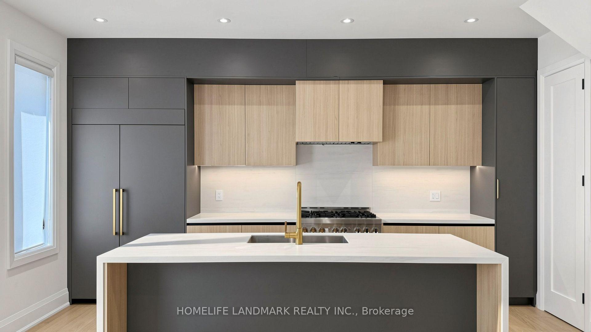 Photo 12 of Unit Unit B, 750 Glengrove Avenue, North York, Yorkdale-Glen Park — HOMEH
