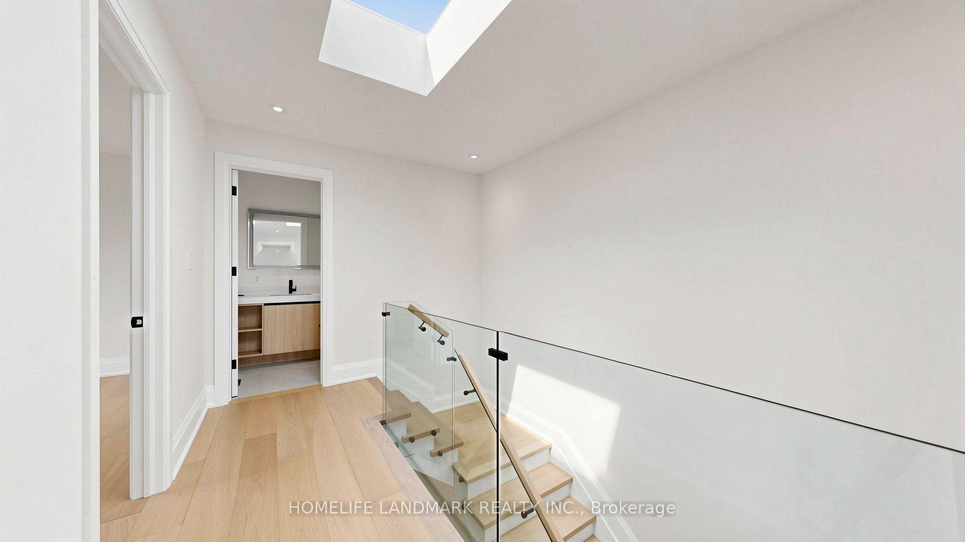 Photo 30 of Unit Unit B, 750 Glengrove Avenue, North York, Yorkdale-Glen Park — HOMEH