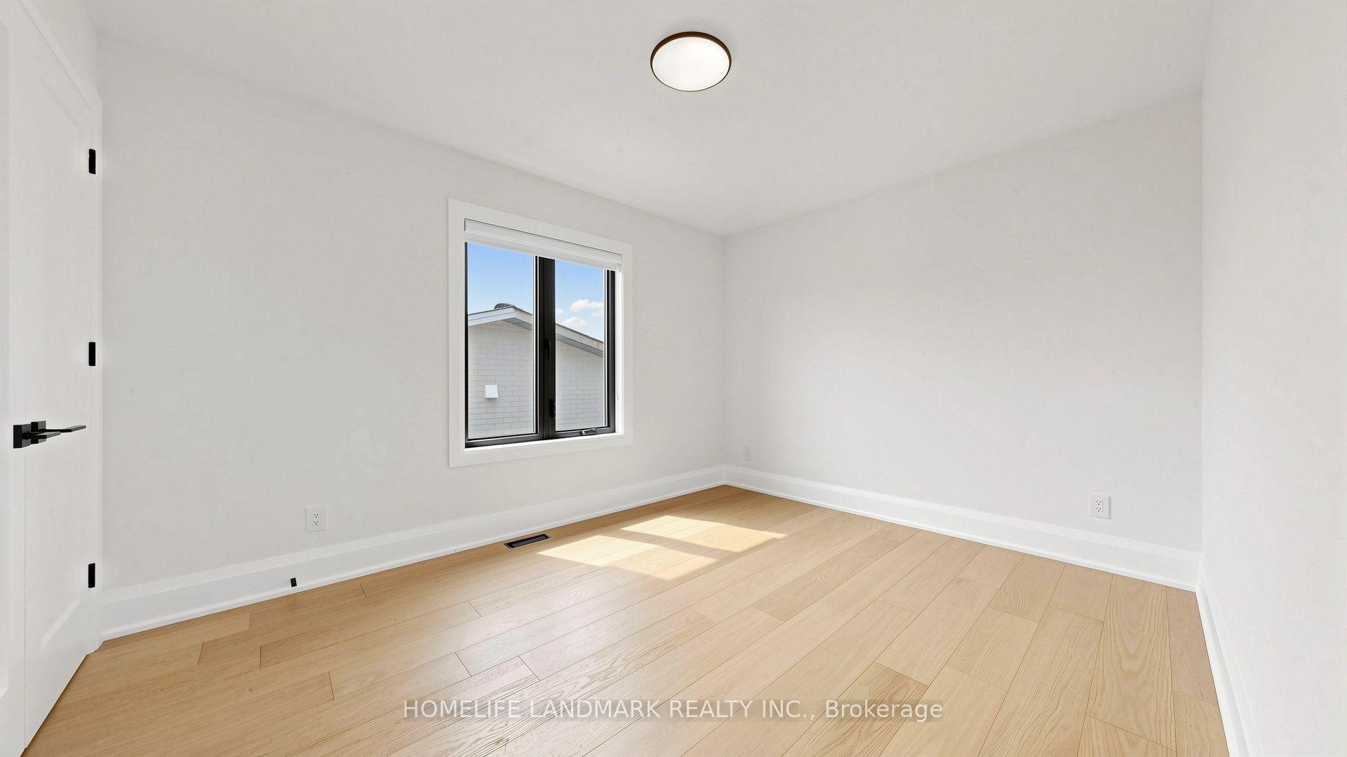 Photo 31 of Unit Unit B, 750 Glengrove Avenue, North York, Yorkdale-Glen Park — HOMEH