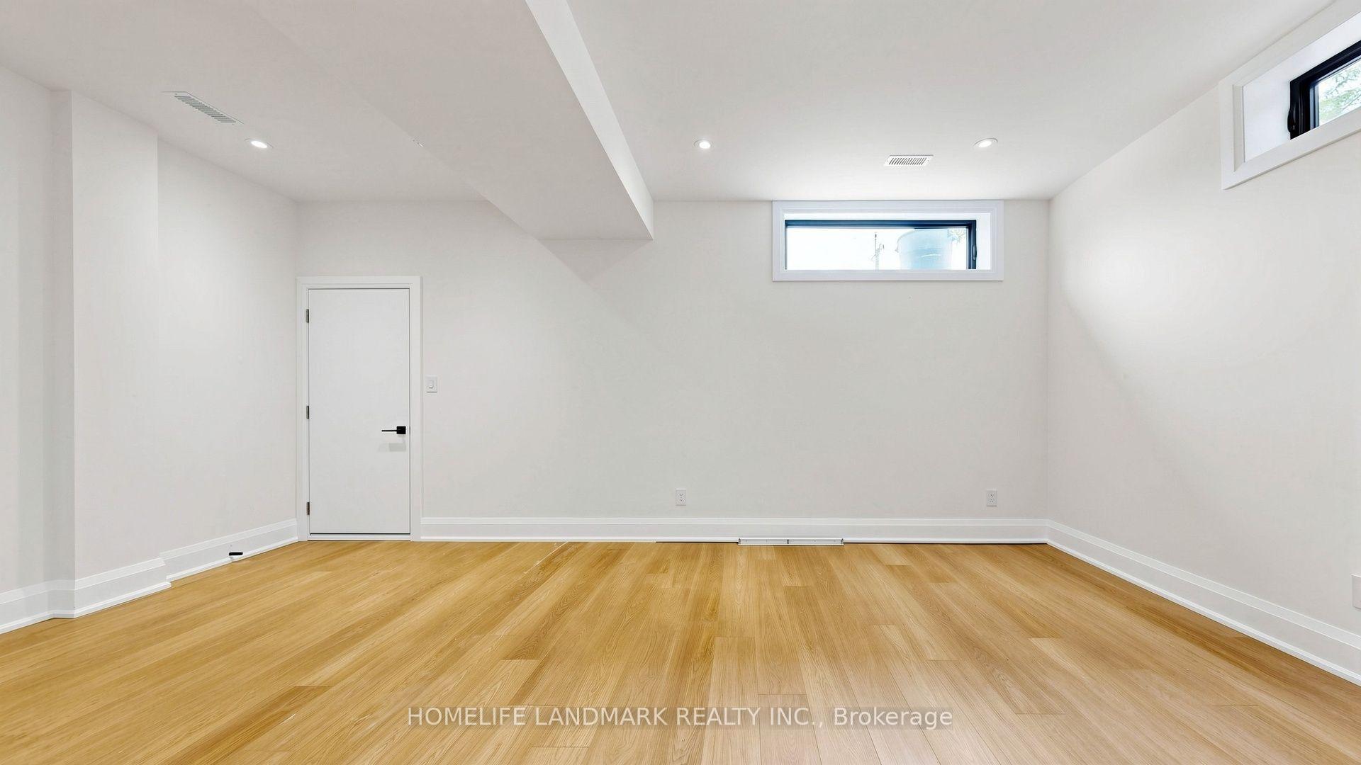 Photo 43 of Unit Unit B, 750 Glengrove Avenue, North York, Yorkdale-Glen Park — HOMEH