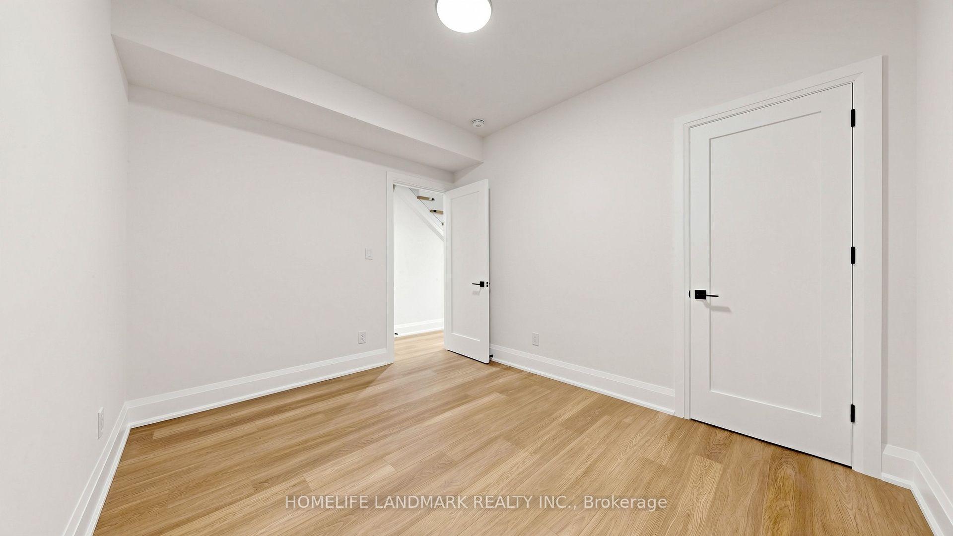 Photo 46 of Unit Unit B, 750 Glengrove Avenue, North York, Yorkdale-Glen Park — HOMEH