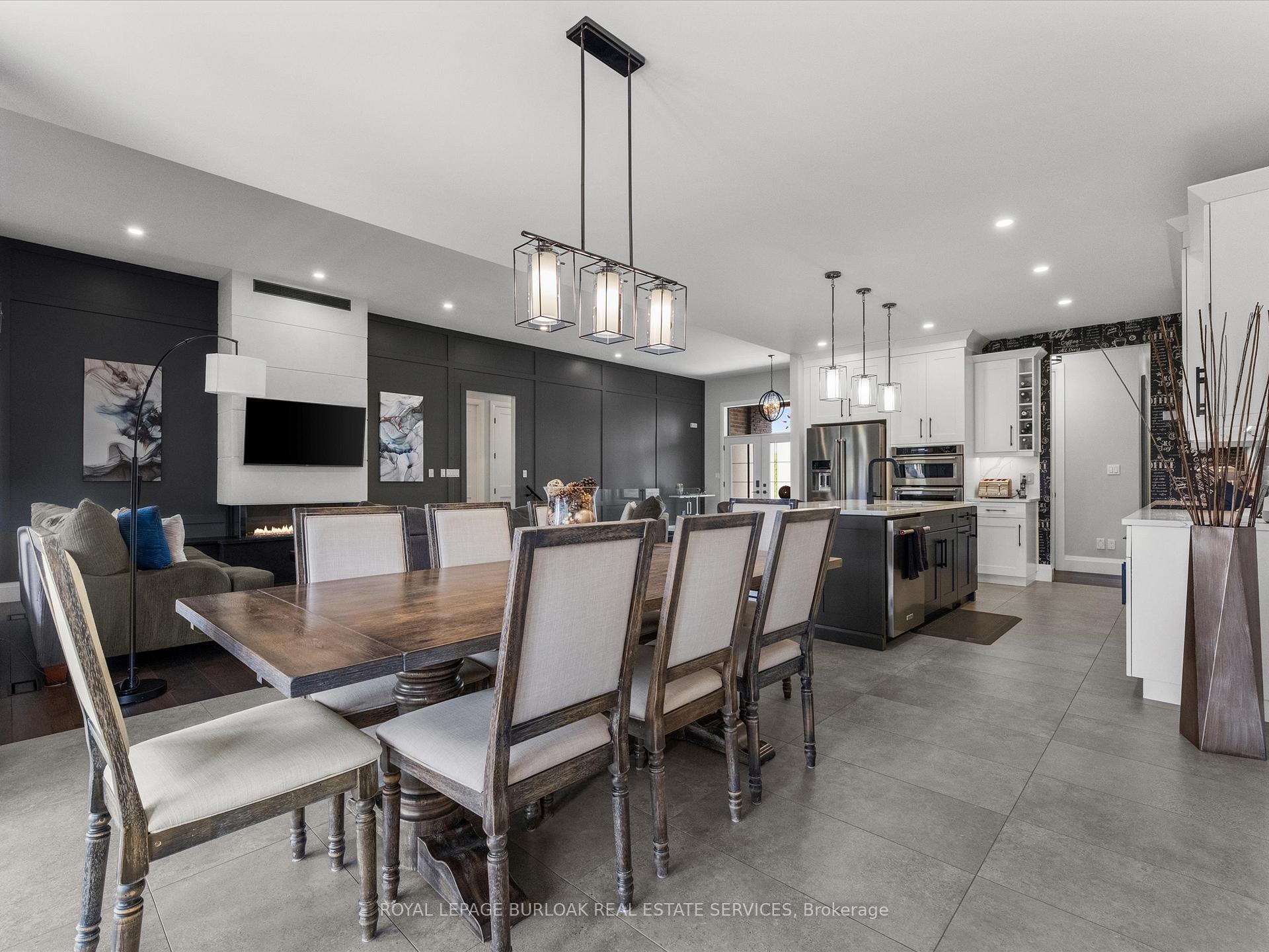 Photo 15 of 351 Old Tecumseh Road, Windsor — HOMEH
