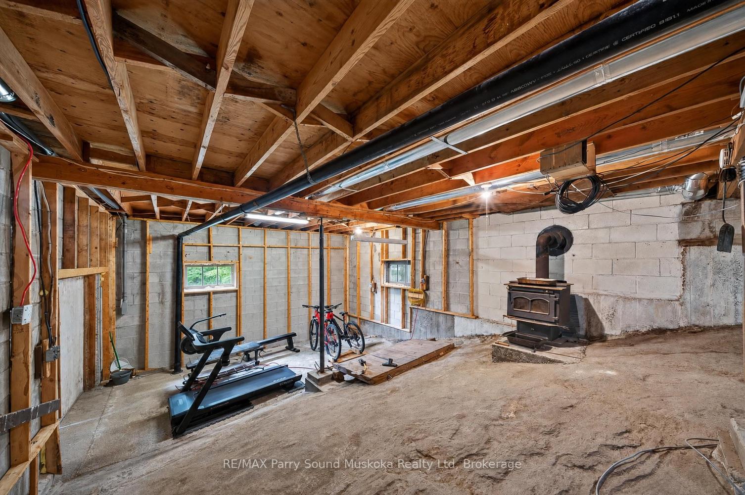 Photo 36 of 3 Ridgeway Drive, Carling — HOMEH