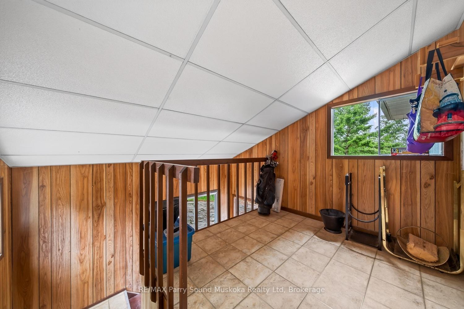 Photo 39 of 3 Ridgeway Drive, Carling — HOMEH