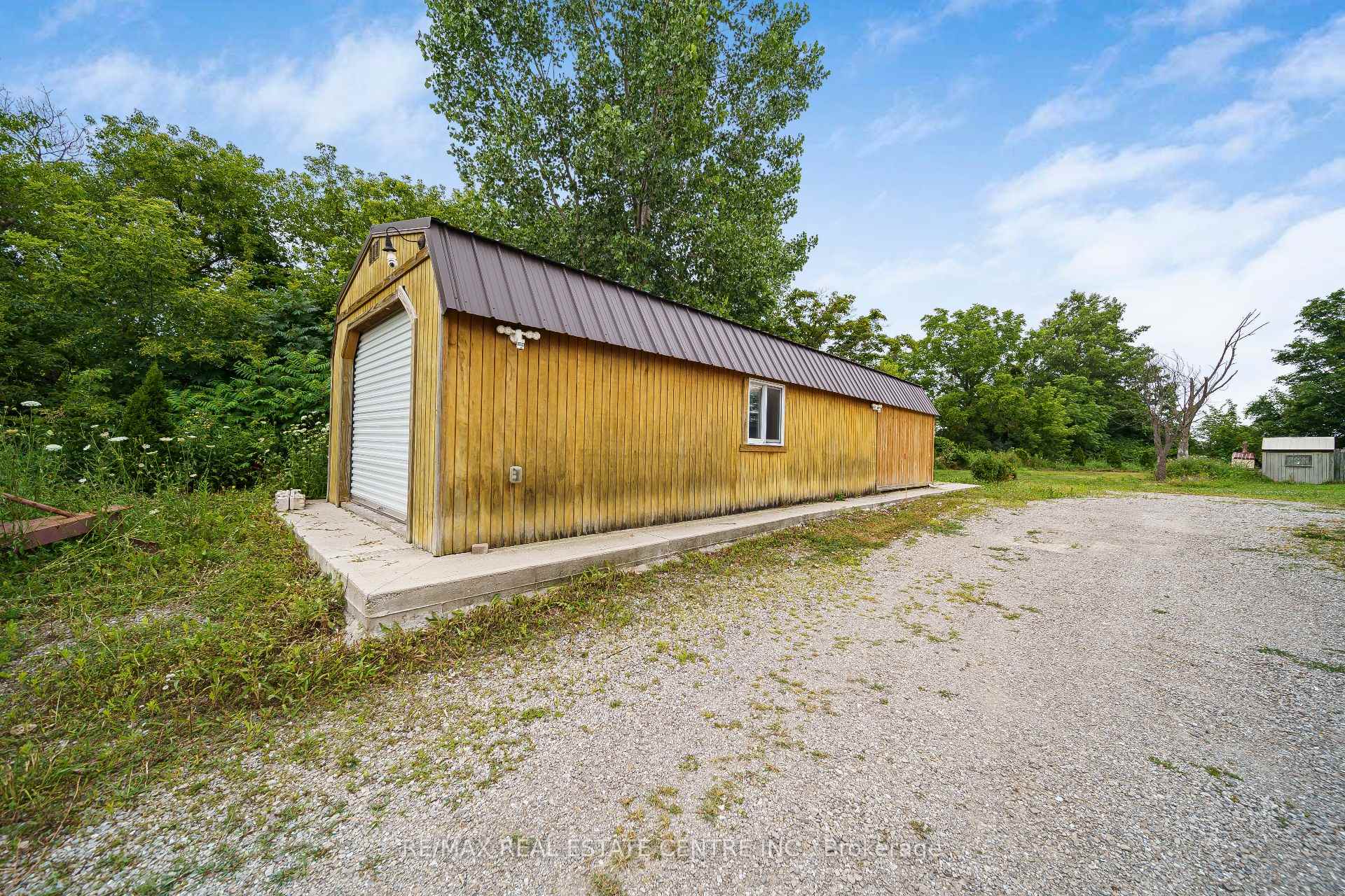 Photo 37 of 7332 Twenty Road E, Hamilton, Rural Glanbrook — HOMEH