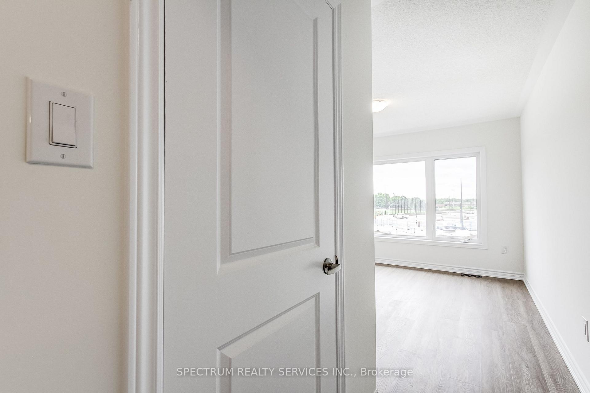 Photo 36 of 31 Strickland Avenue, Brant, Brantford Twp — HOMEH