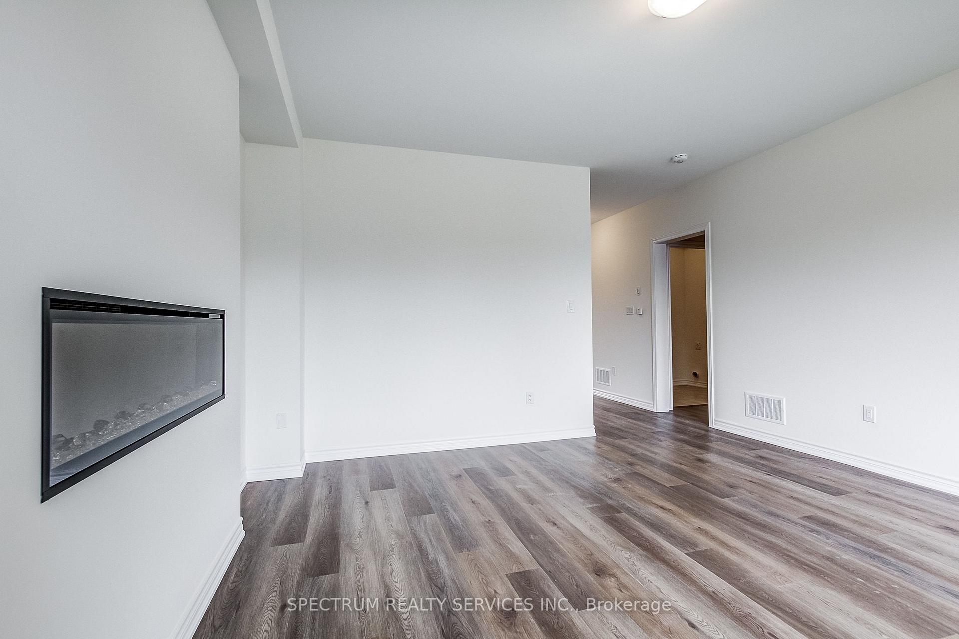 Photo 10 of 29 Strickland Avenue, Brant, Brantford Twp — HOMEH