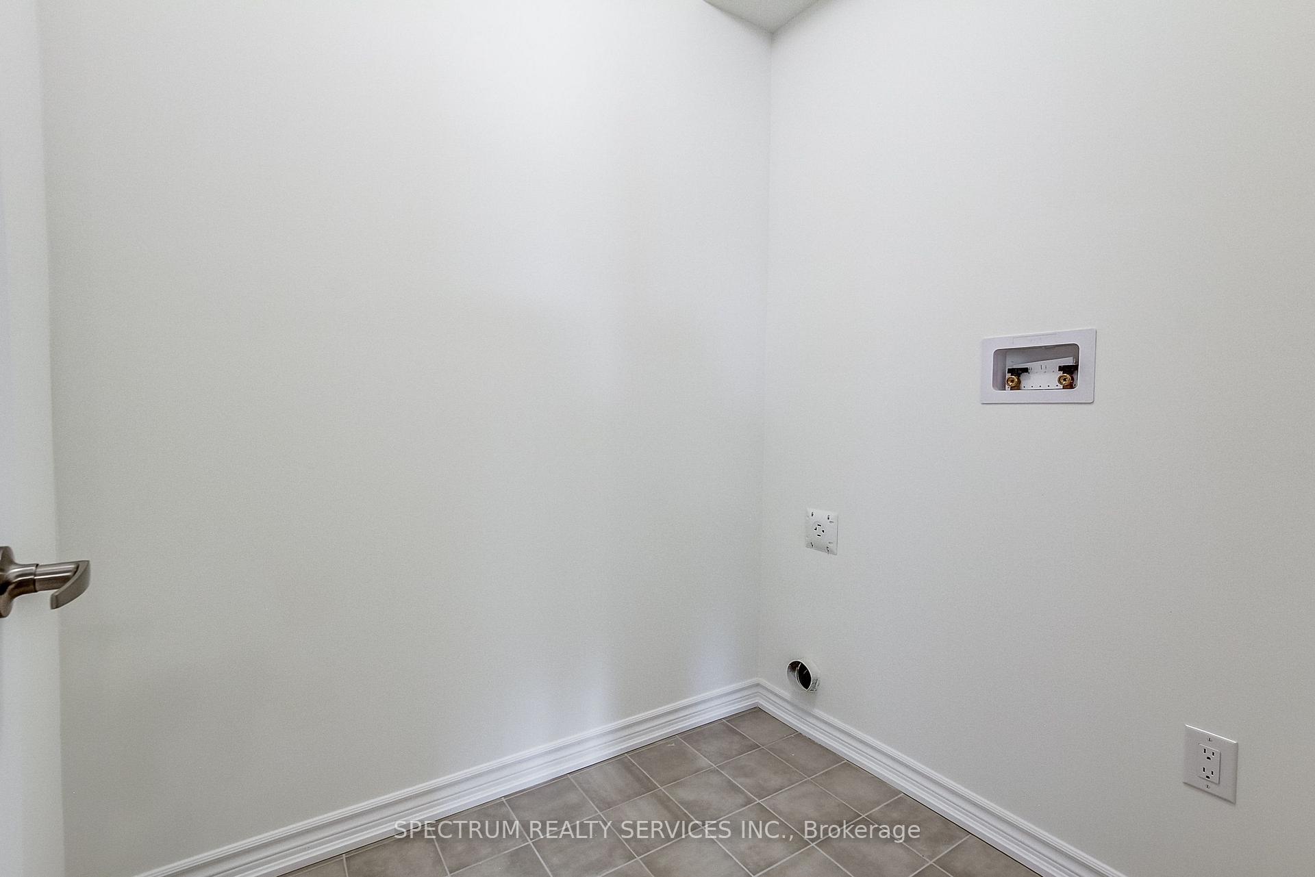 Photo 16 of 29 Strickland Avenue, Brant, Brantford Twp — HOMEH