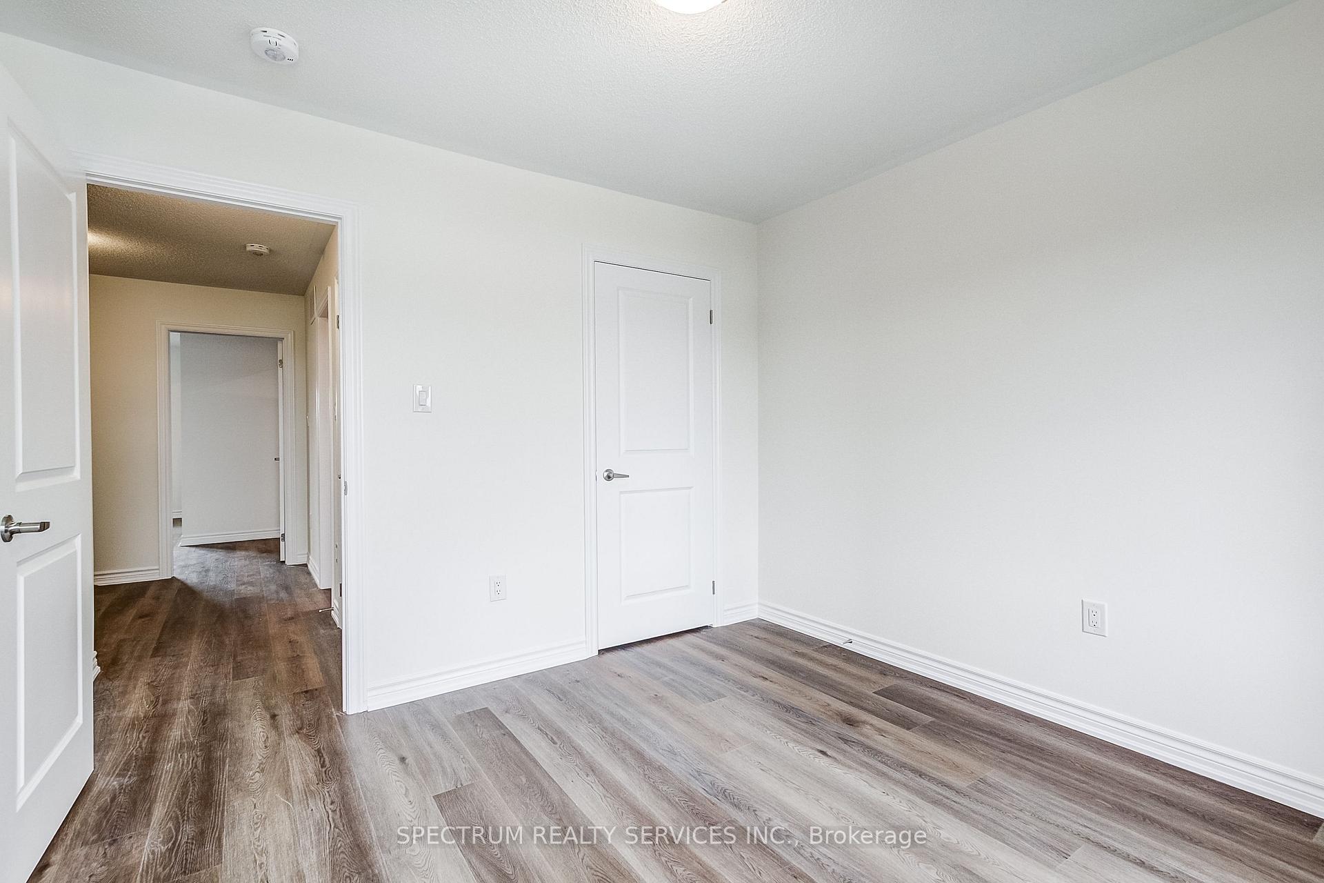 Photo 33 of 29 Strickland Avenue, Brant, Brantford Twp — HOMEH