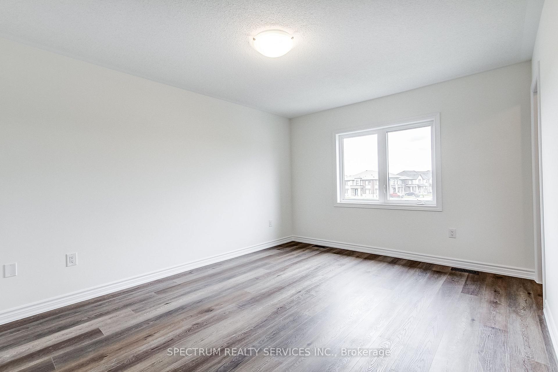 Photo 35 of 29 Strickland Avenue, Brant, Brantford Twp — HOMEH