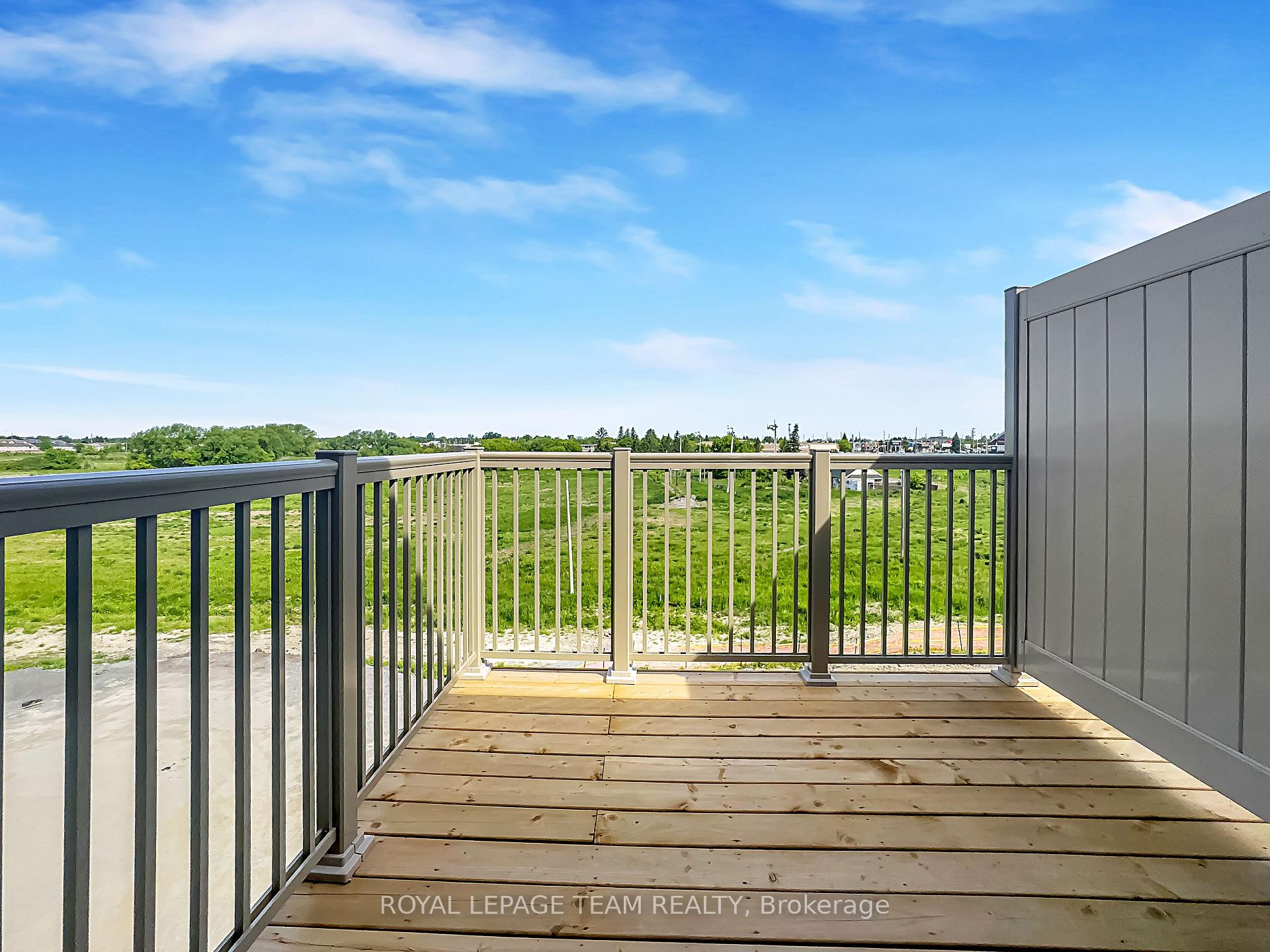 Photo 22 of 946 Chapman Mills Drive, Ottawa, Barrhaven - Heritage Park — HOMEH