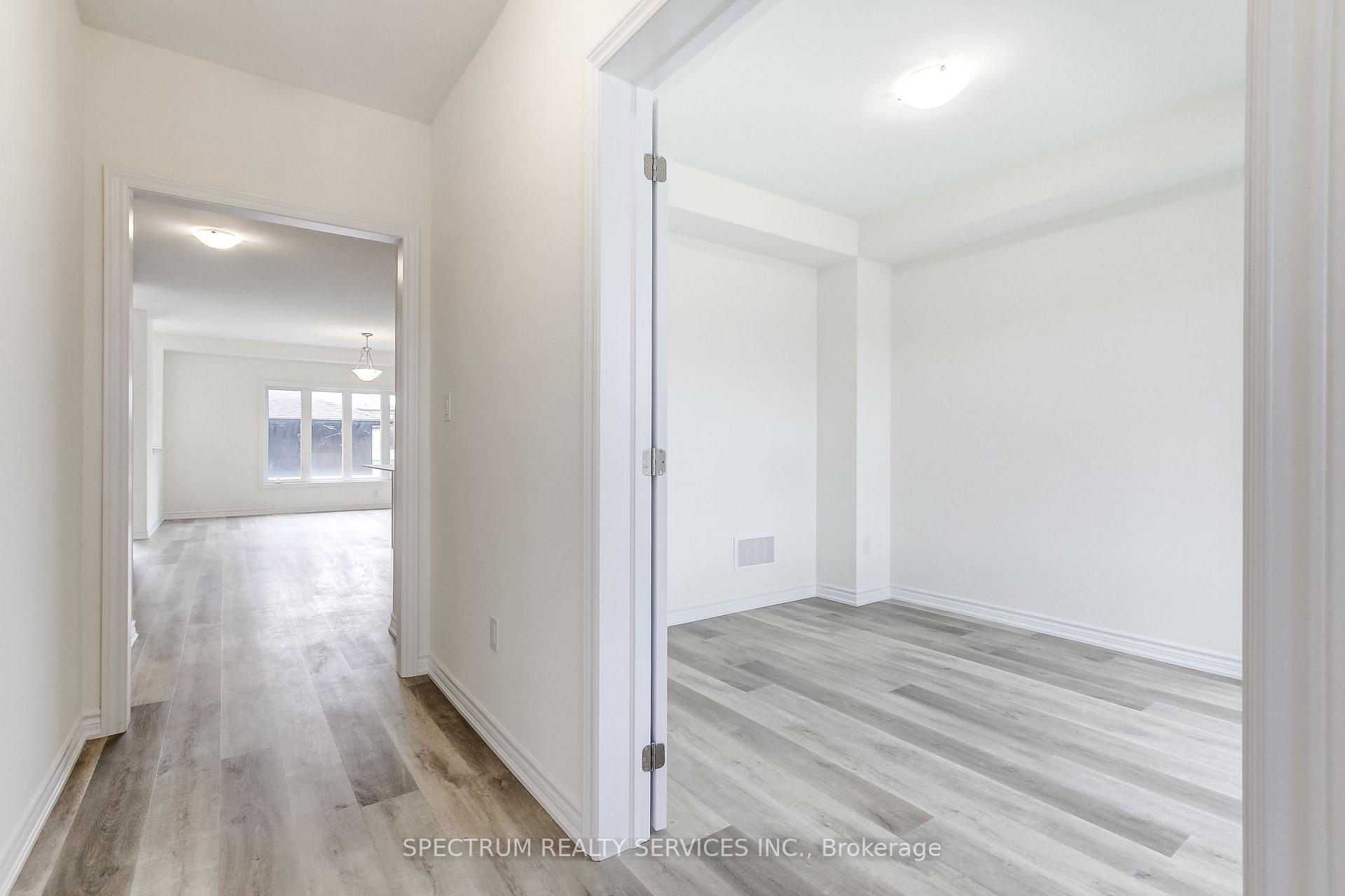 Photo 10 of 27 Strickland Avenue, Brant, Brantford Twp — HOMEH