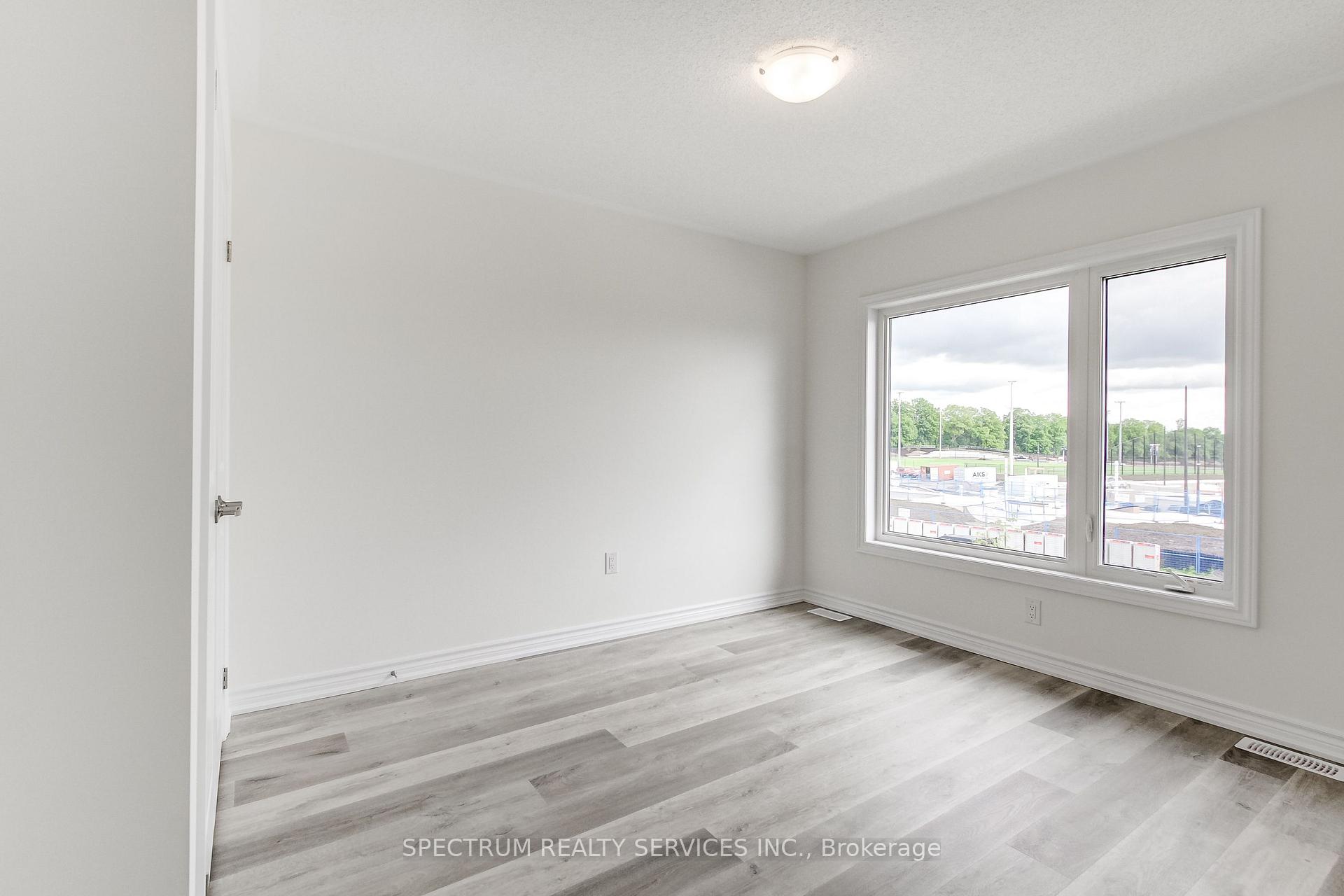 Photo 35 of 27 Strickland Avenue, Brant, Brantford Twp — HOMEH