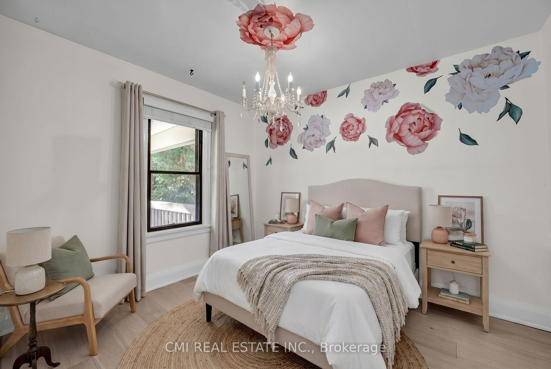 Photo 14 of 153 Clarence Street, Vaughan, West Woodbridge — HOMEH