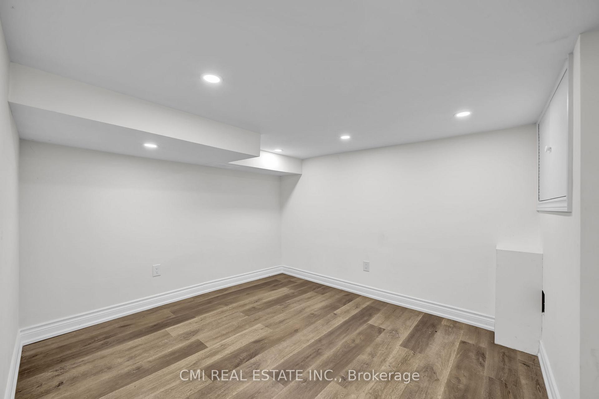 Photo 26 of 153 Clarence Street, Vaughan, West Woodbridge — HOMEH