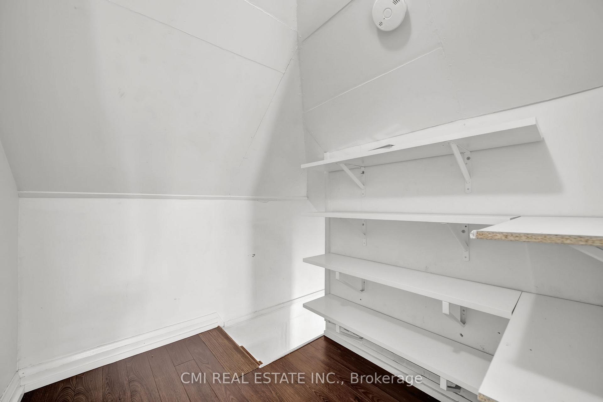 Photo 37 of 153 Clarence Street, Vaughan, West Woodbridge — HOMEH