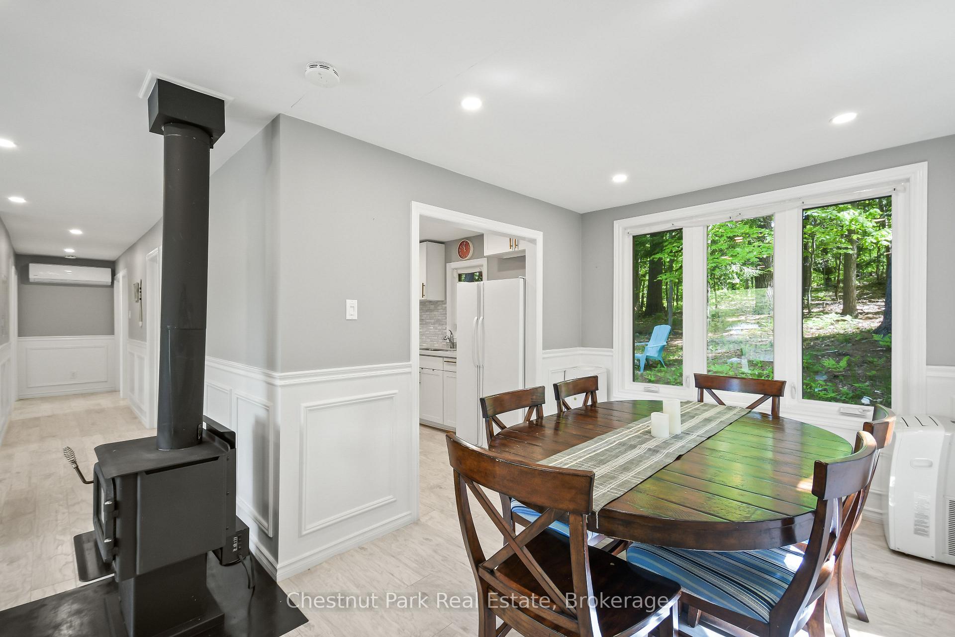 Photo 12 of 85 Taylor Island, Gravenhurst, Muskoka (S) — HOMEH
