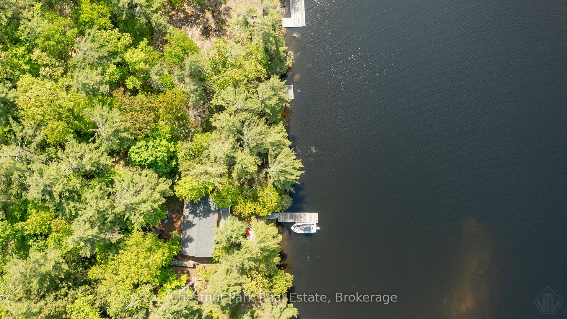 Photo 35 of 85 Taylor Island, Gravenhurst, Muskoka (S) — HOMEH
